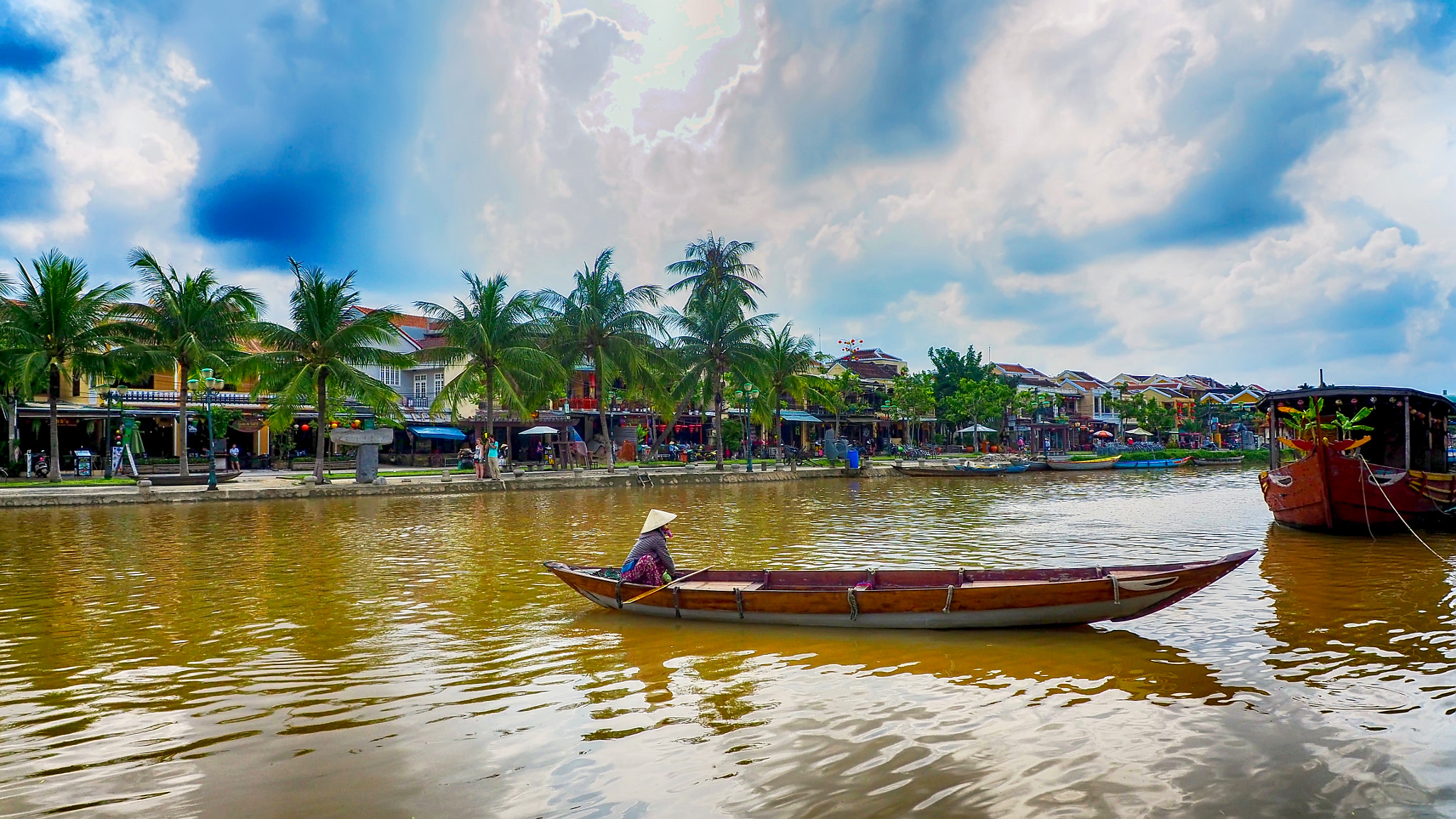 Olympus OM-D E-M5 II sample photo. Perfume river photography