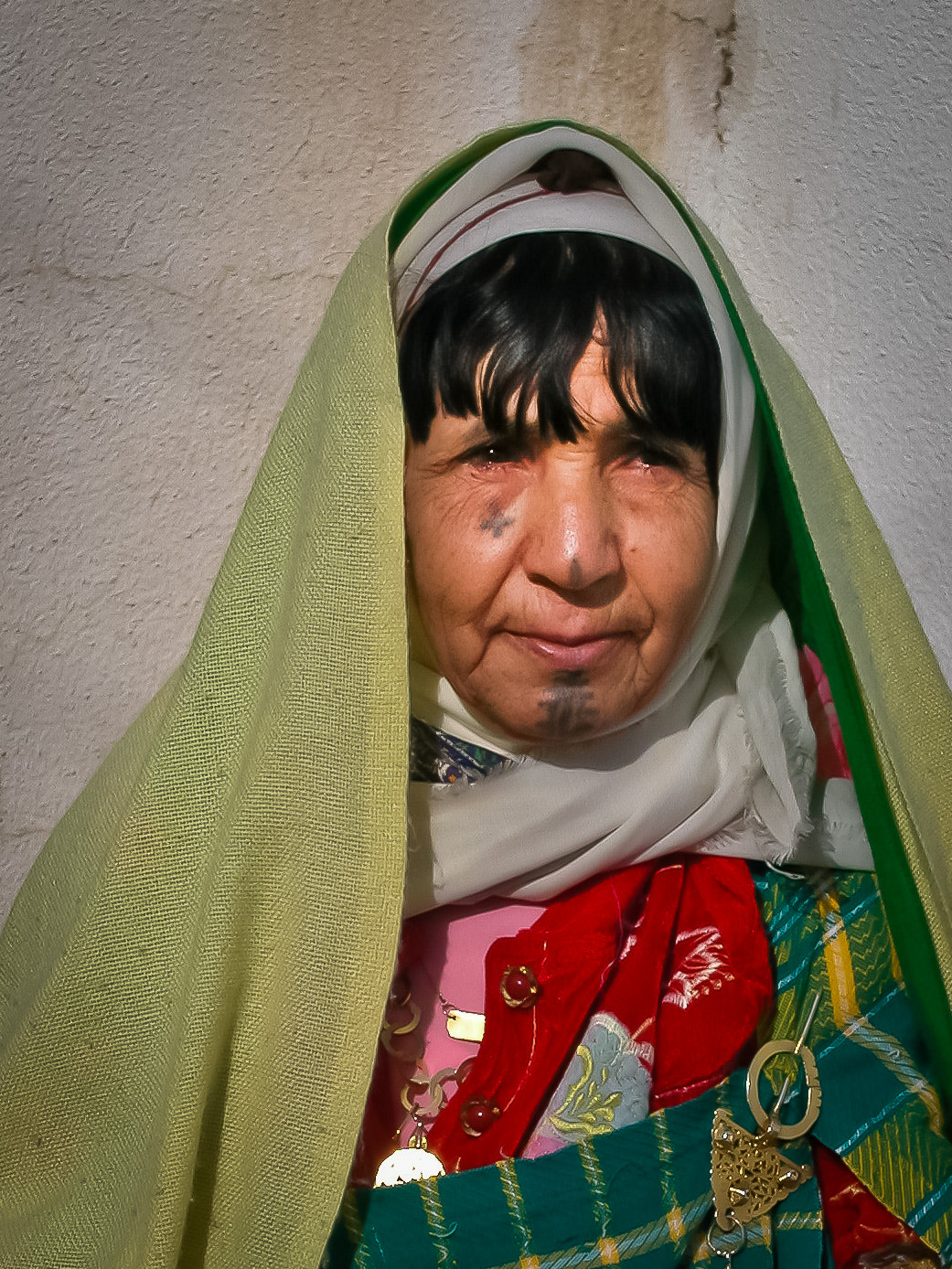 Nikon E5000 sample photo. Tunisian berber woman photography