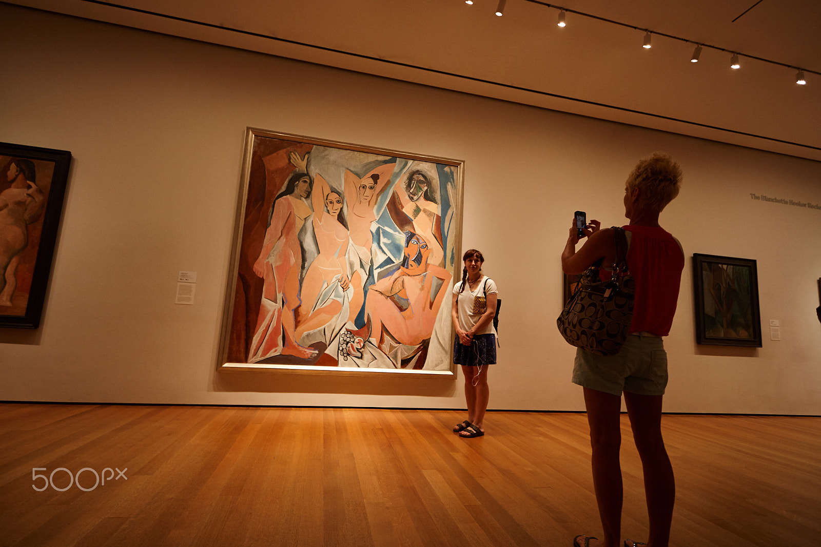 Canon EF-S 10-22mm F3.5-4.5 USM sample photo. Les demoiselles d'avignon photography