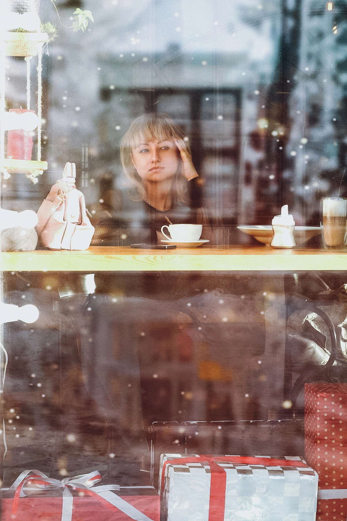 Canon EF 50mm F1.4 USM sample photo. Glass photography