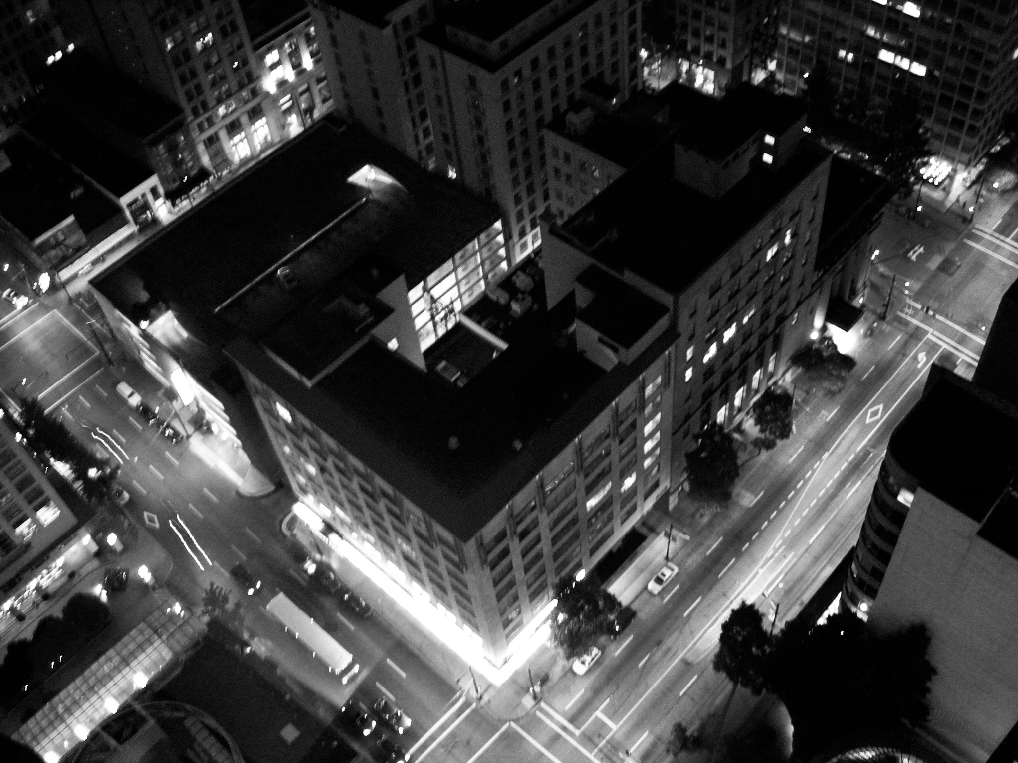 Nikon COOLPIX P2 sample photo. Vancouver streets from the lookout photography
