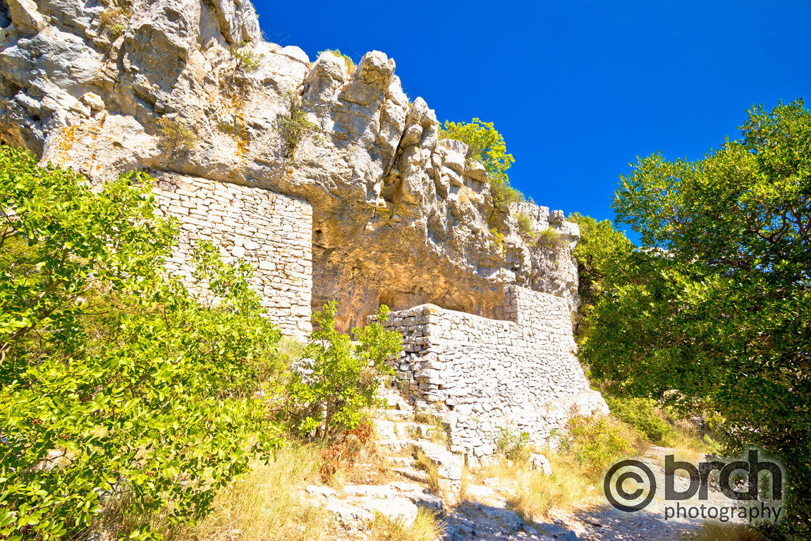 Canon EF-S 10-22mm F3.5-4.5 USM sample photo. Tito's cave on vis island photography