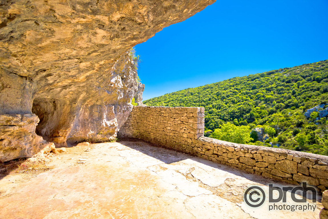 Canon EF-S 10-22mm F3.5-4.5 USM sample photo. Tito's cave on vis island photography