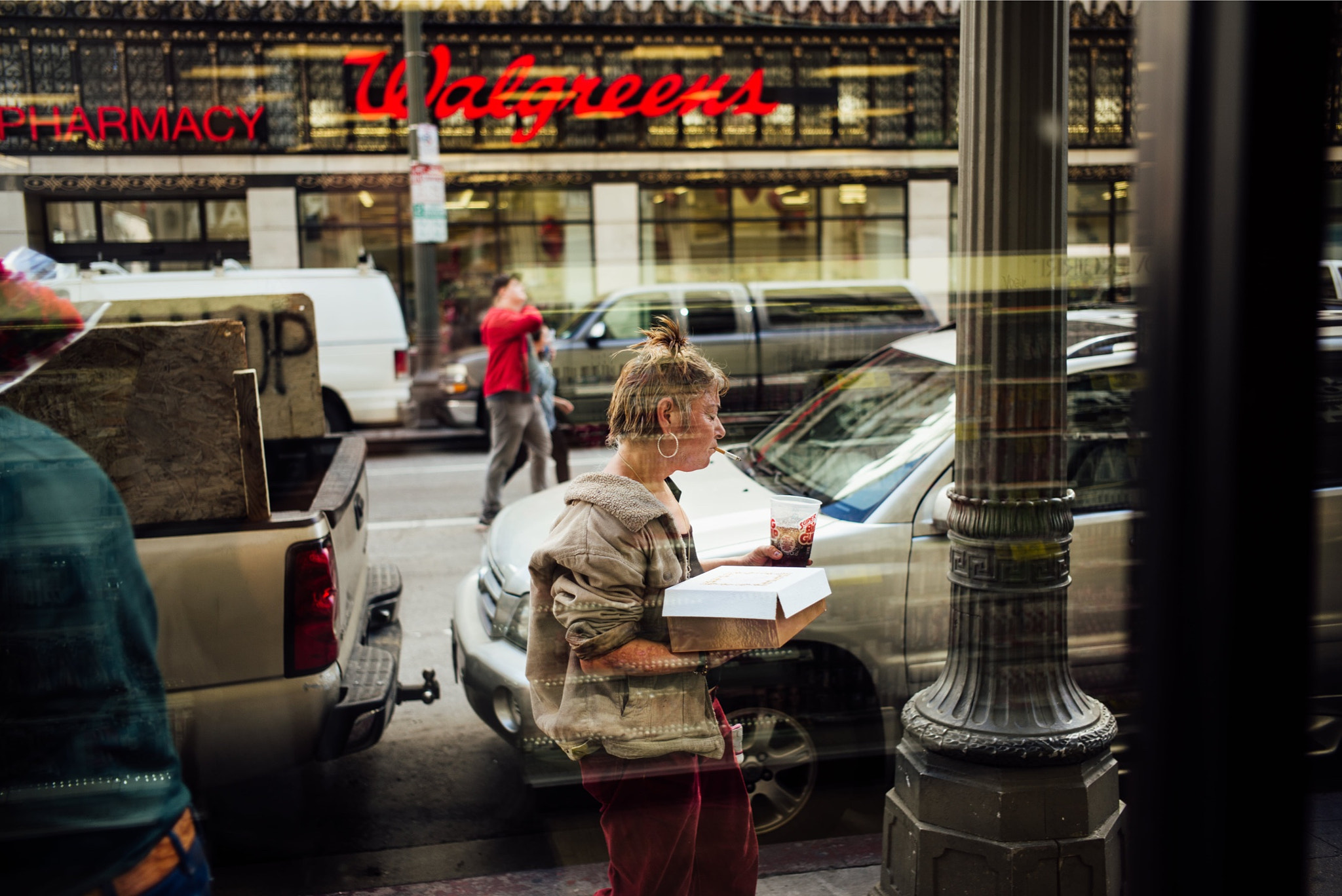 Summicron-M 1:2/35 ASPH. sample photo. Big gulp and cigarettes photography