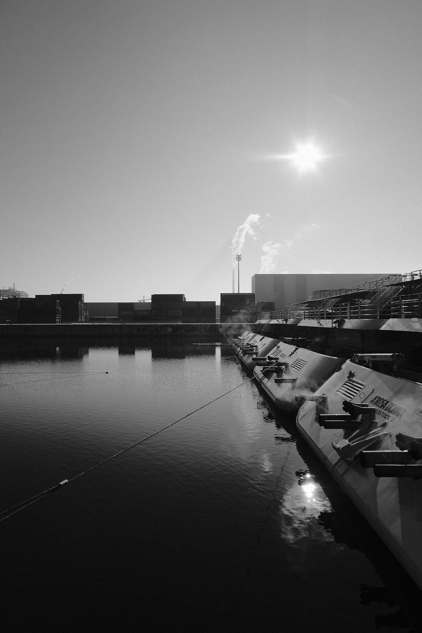Fujifilm XF 14mm F2.8 R sample photo. Linz hafen photography