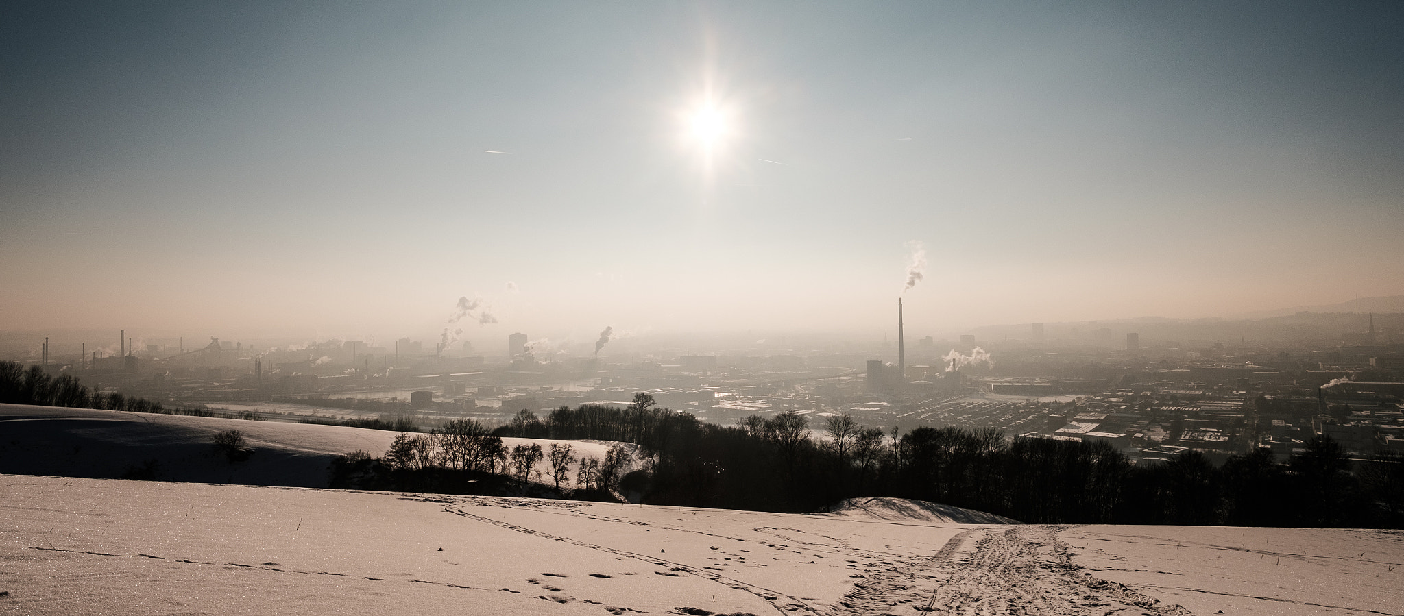 Fujifilm XF 14mm F2.8 R sample photo. Linz hafen photography