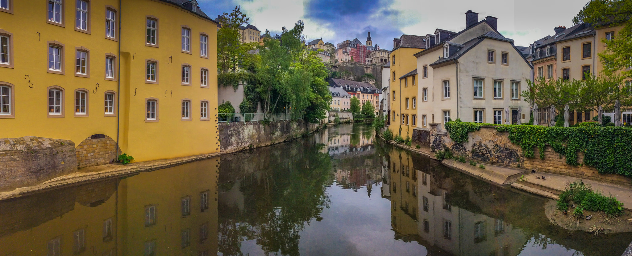 iPad mini 2 back camera 3.3mm f/2.4 sample photo. The grund, luxembourg. photography