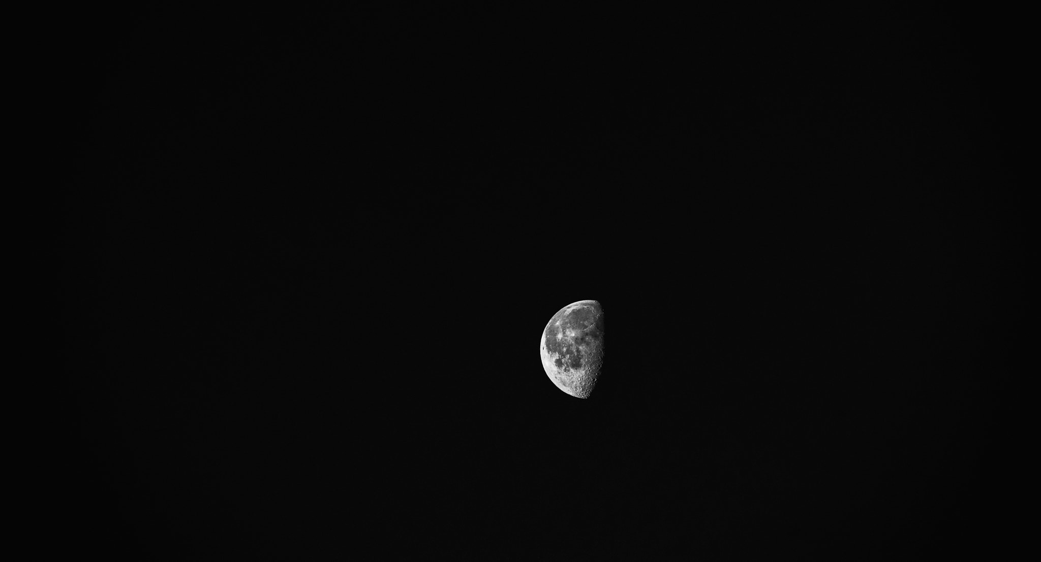 Sony 70-400mm F4-5.6 G SSM II sample photo. Moonset photography