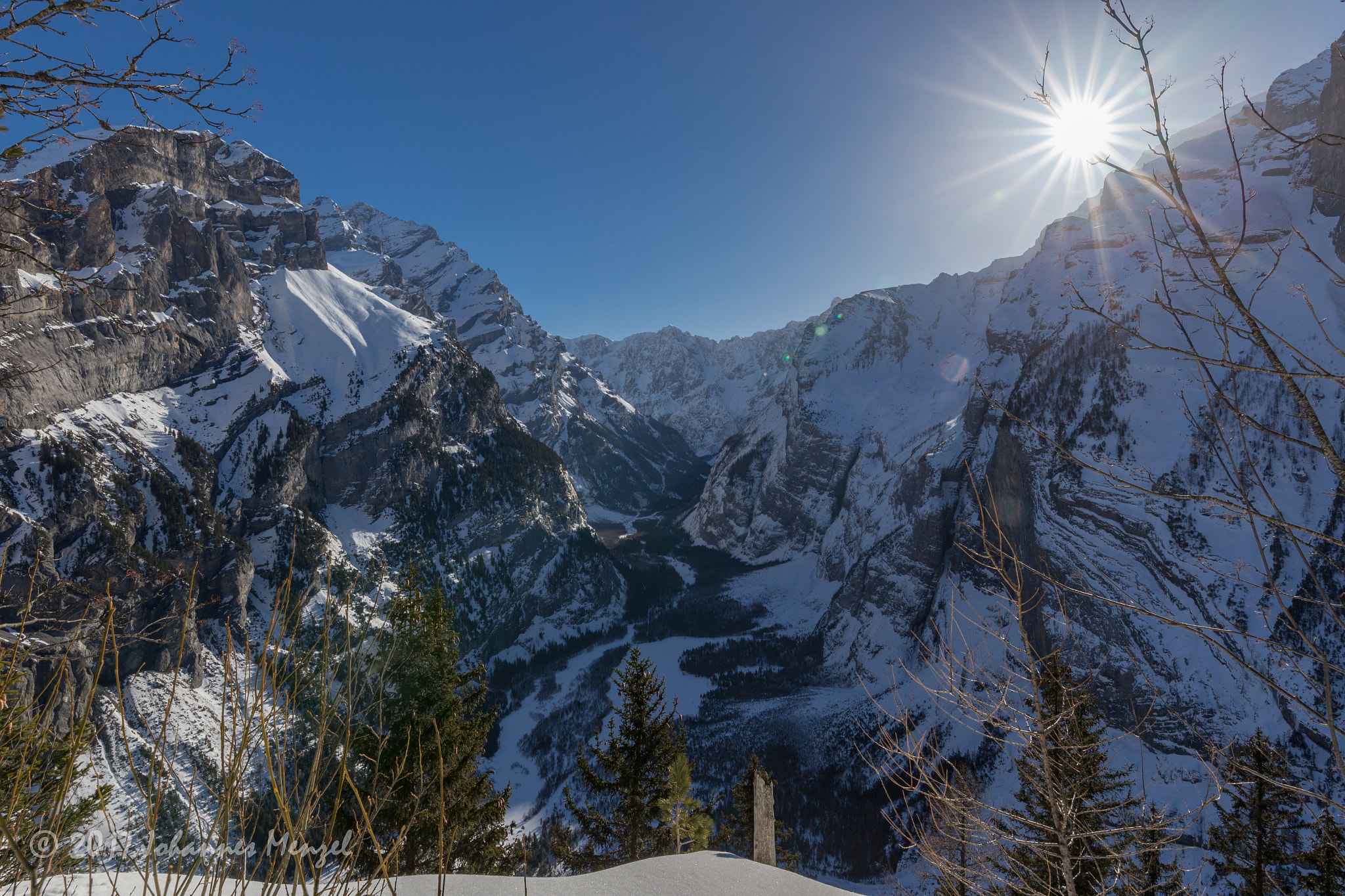 Canon EOS 6D + Canon EF 300mm f/2.8L sample photo. Deep valley in the morning sun photography