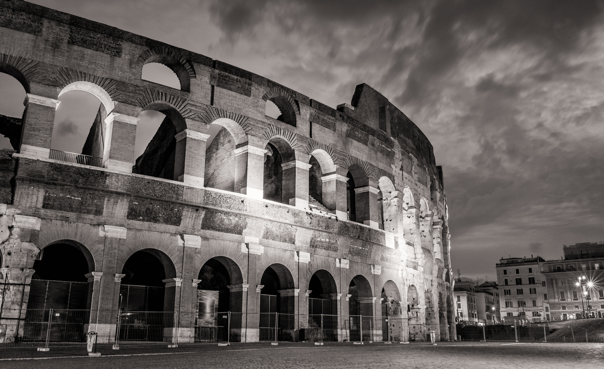 Tamron SP 24-70mm F2.8 Di VC USD sample photo. Colosseum b&w photography