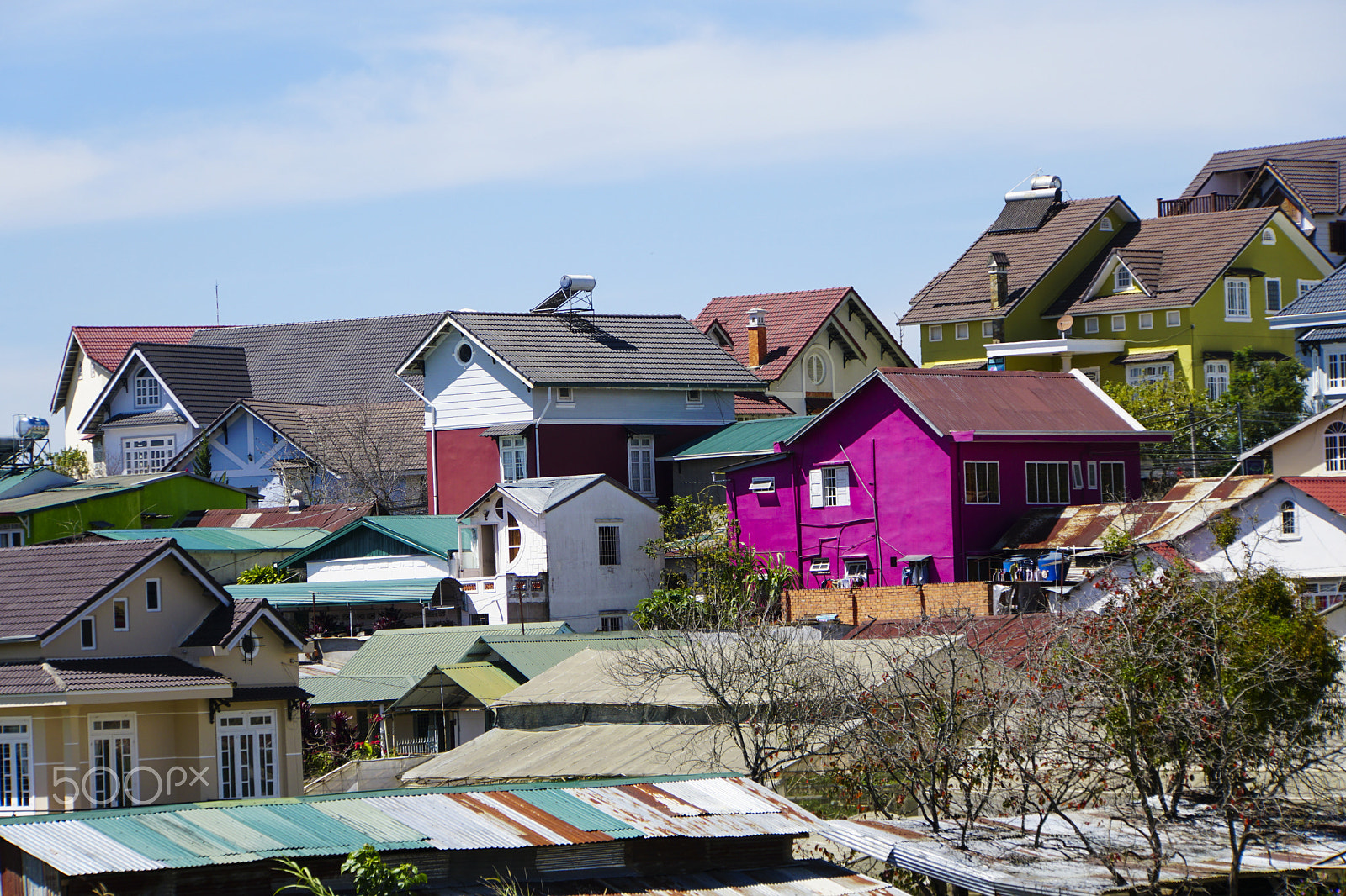 Sony E 18-200mm F3.5-6.3 OSS LE sample photo. Dalat's houses photography
