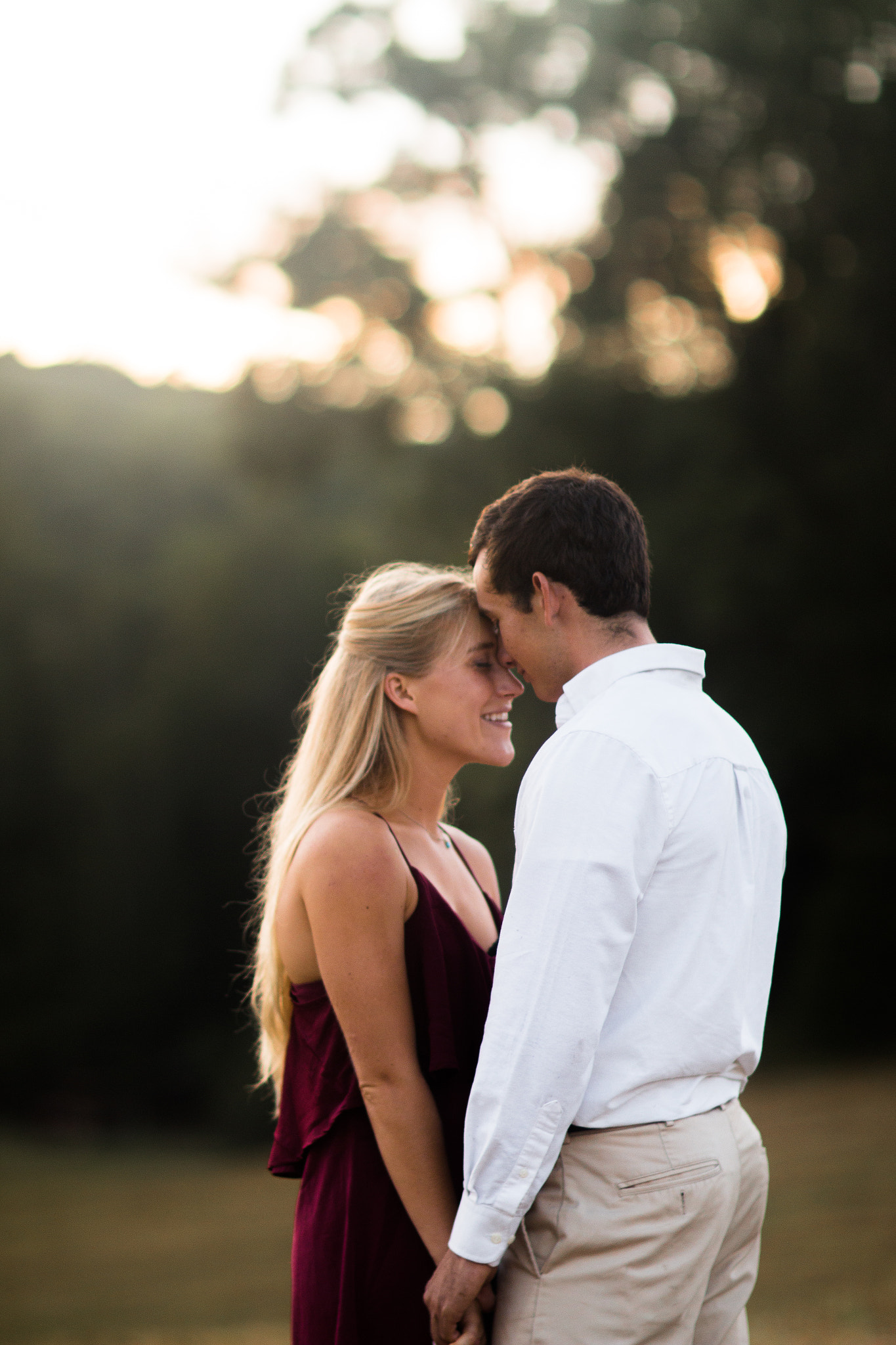 Canon EOS 70D + Canon EF 85mm F1.2L II USM sample photo. Michelle and lee // engagement session photography