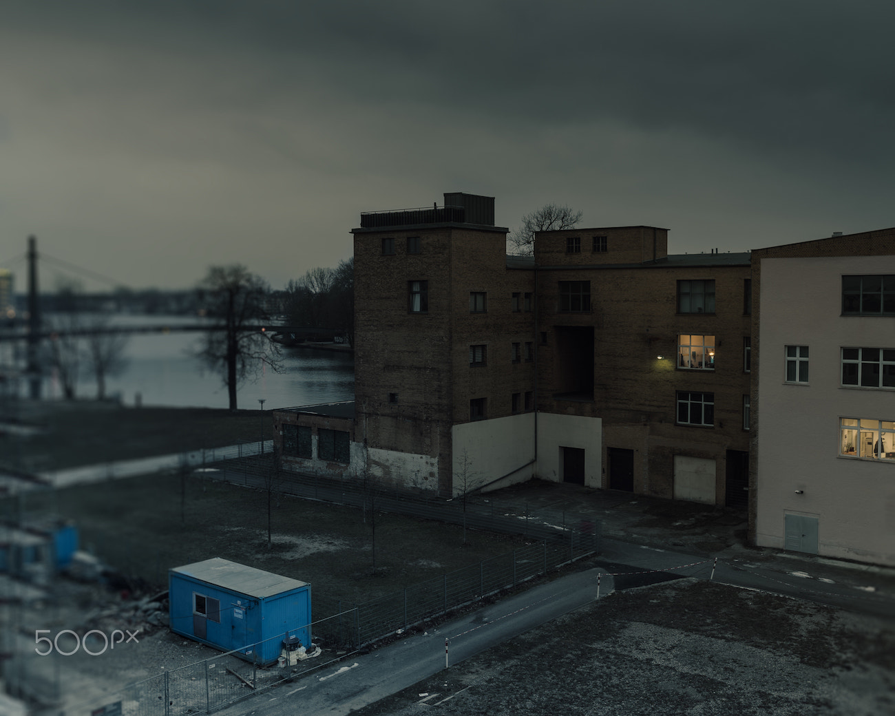 Sony a7 + Sony FE 28mm F2 sample photo. Berlin wilhelminenhofstraße/edisonstraße photography