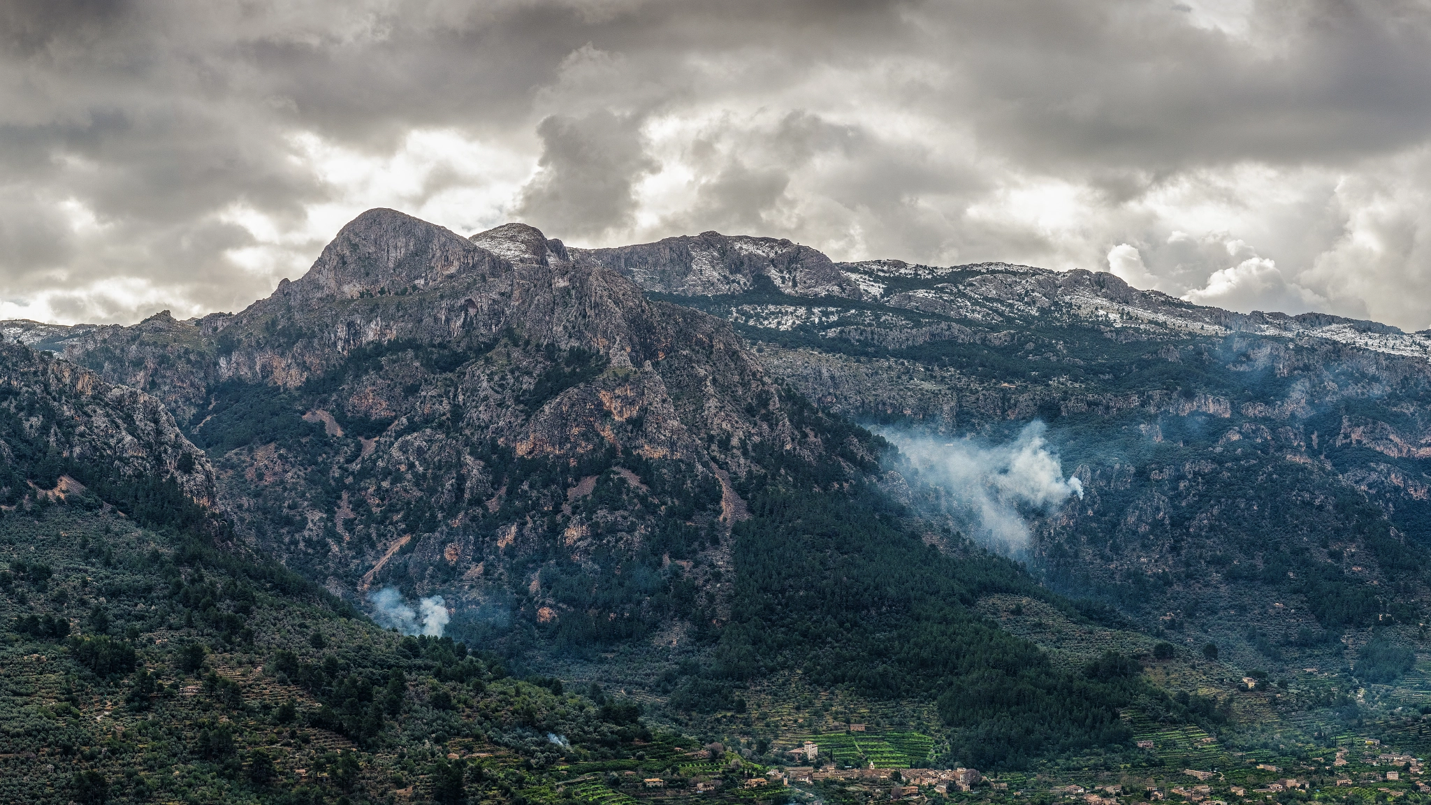 Pentax K-70 sample photo. Snowy mountain on mallorca photography