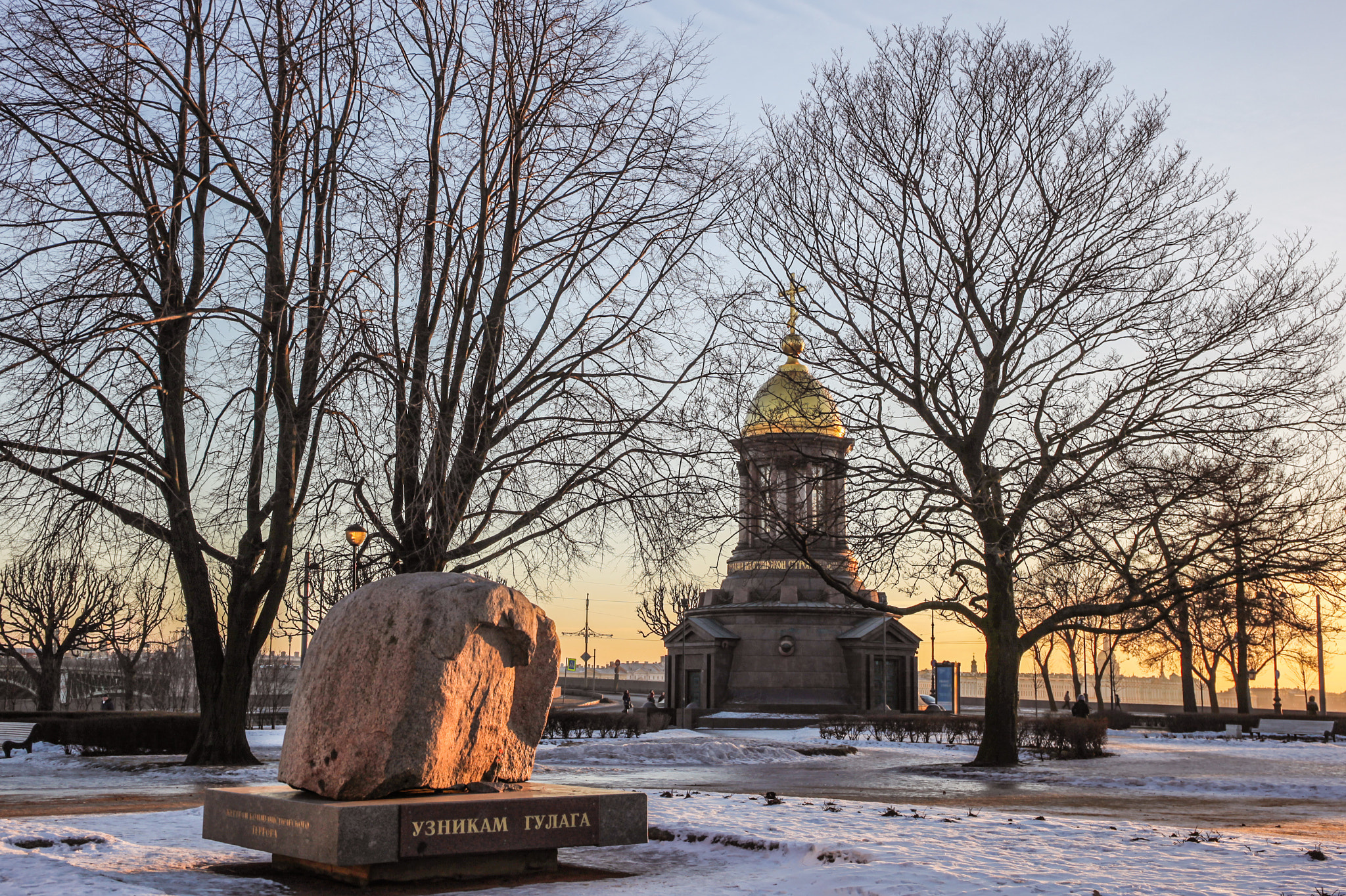 Canon EF 24-70mm F4L IS USM sample photo. В лучах заката photography