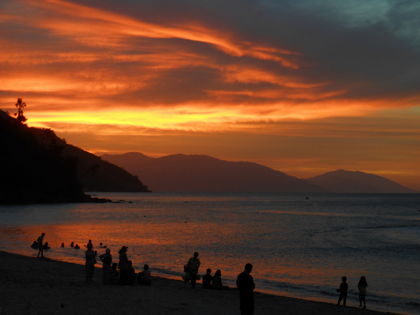 Nikon Coolpix S6200 sample photo. Sunset in puerto galera mindoro philippines photography