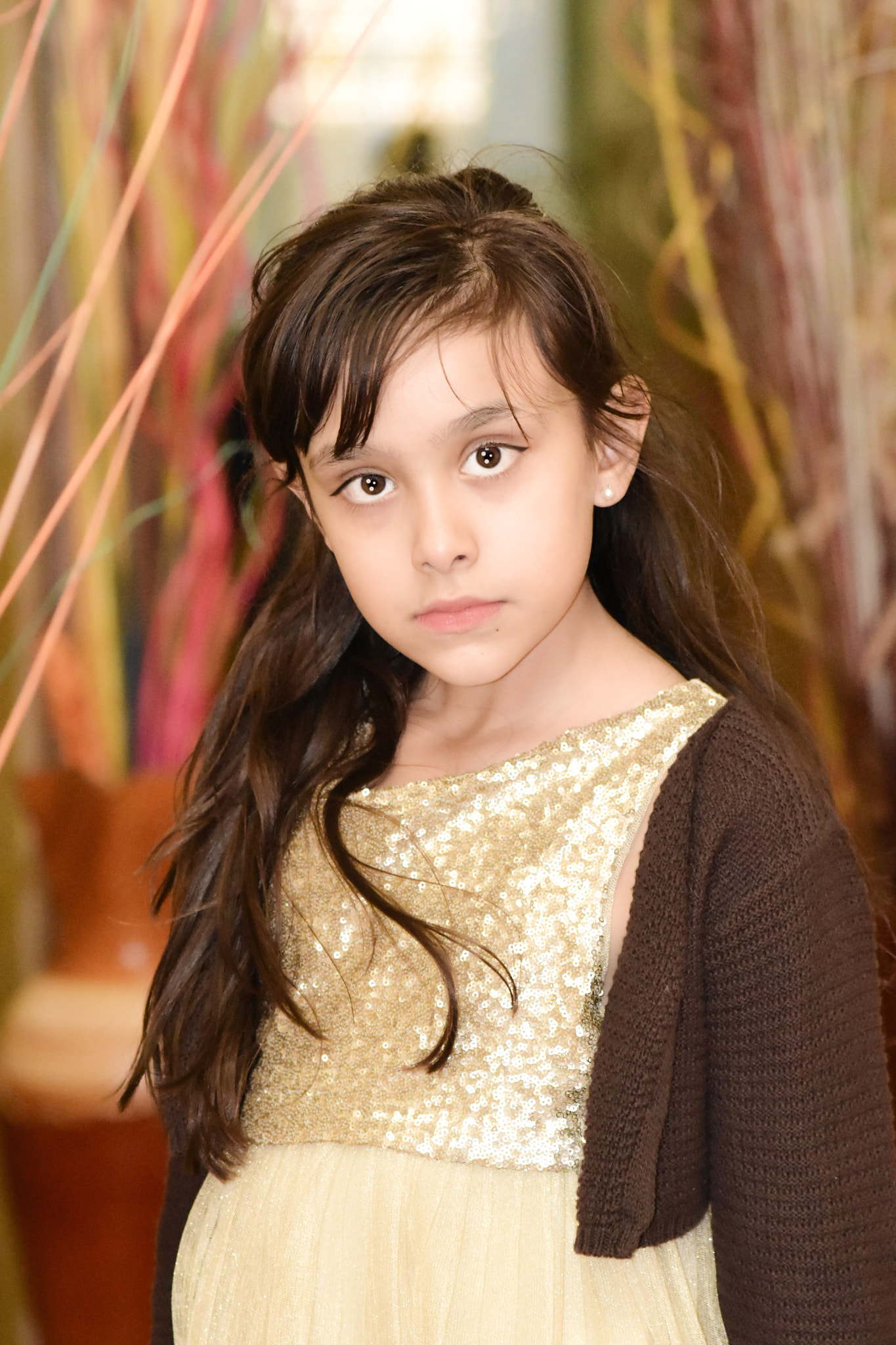 Sigma 70-300mm F4-5.6 APO DG Macro sample photo. Portrait pearl photography