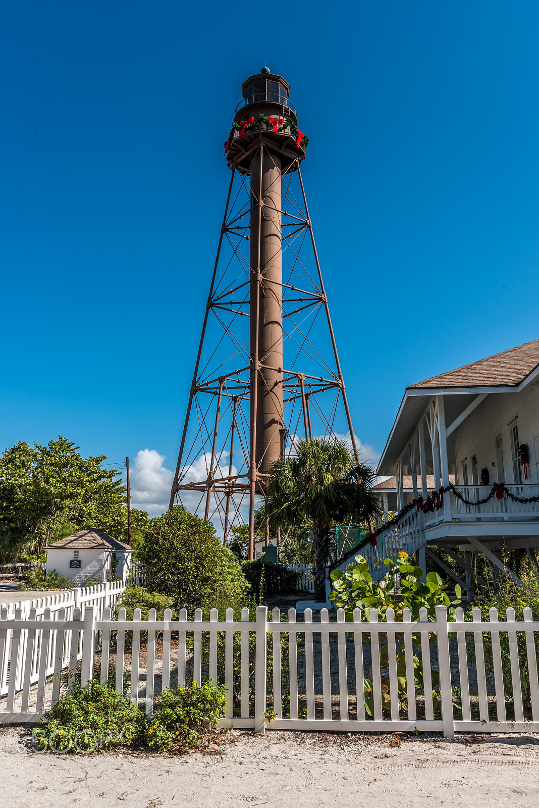 Nikon D750 + Nikon AF-S Nikkor 28mm F1.8G sample photo. Phare de sanibel photography