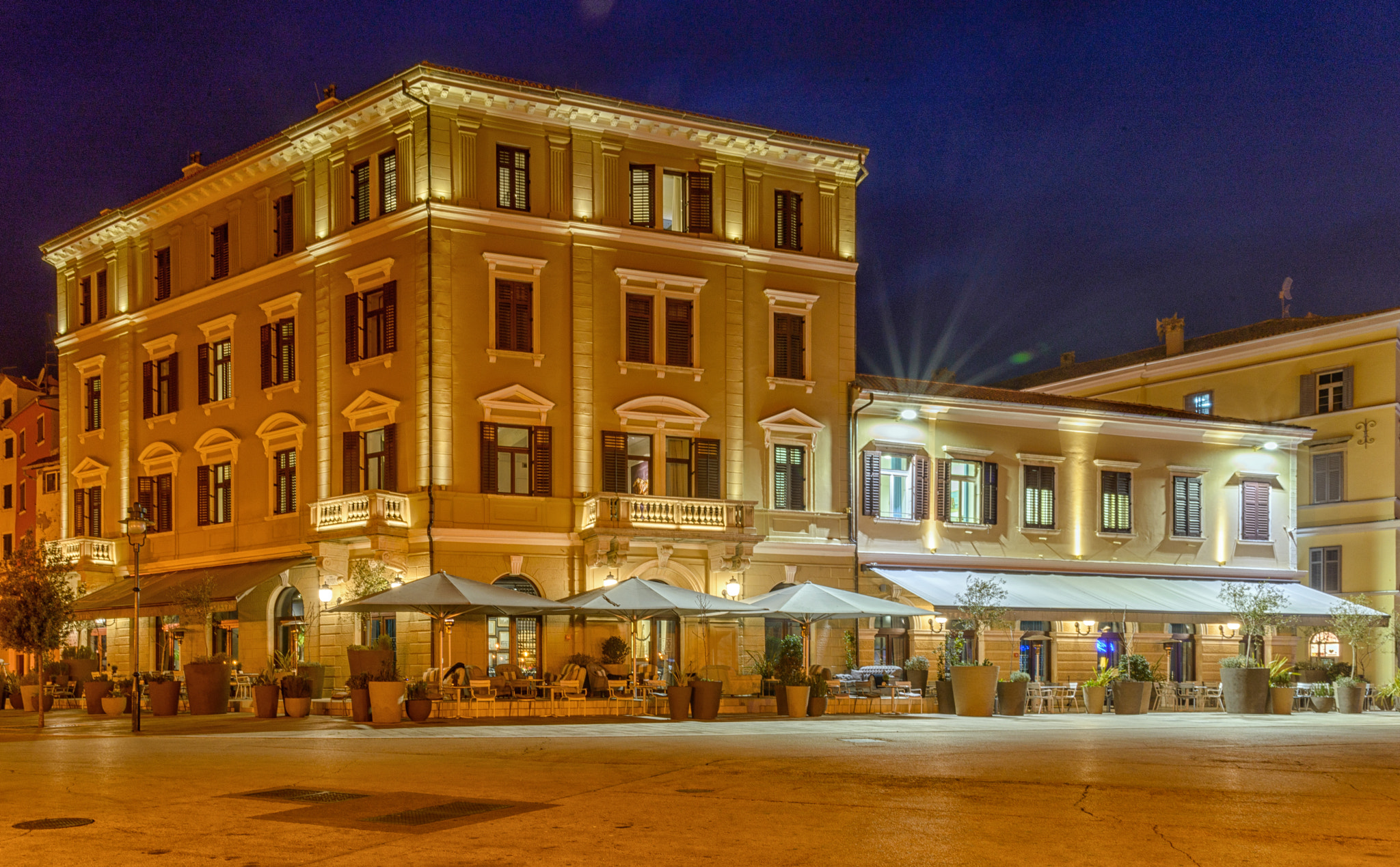 Nikon D800 sample photo. Hotel at night photography