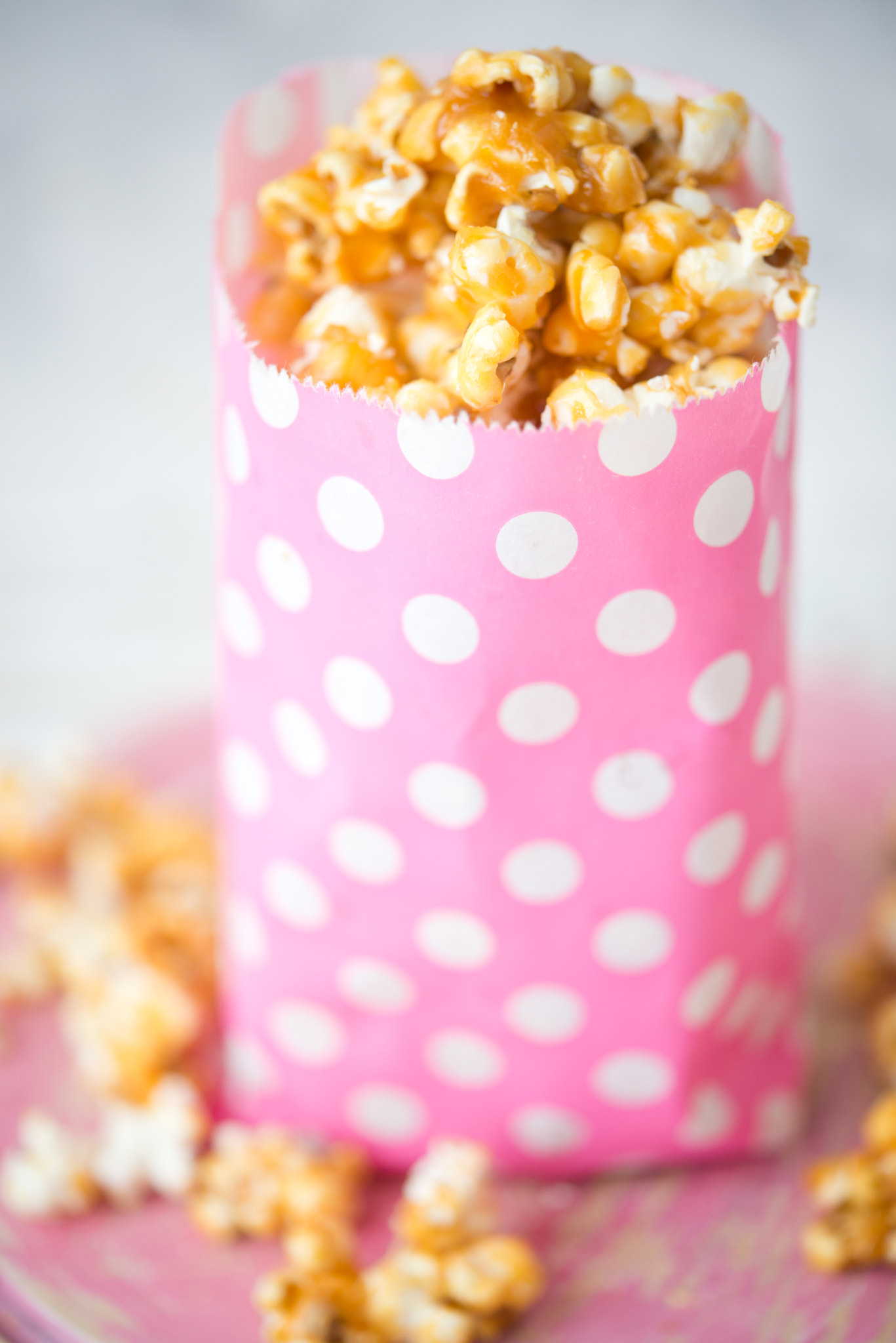 Nikon D800 sample photo. Homemade caramel popcorn photography