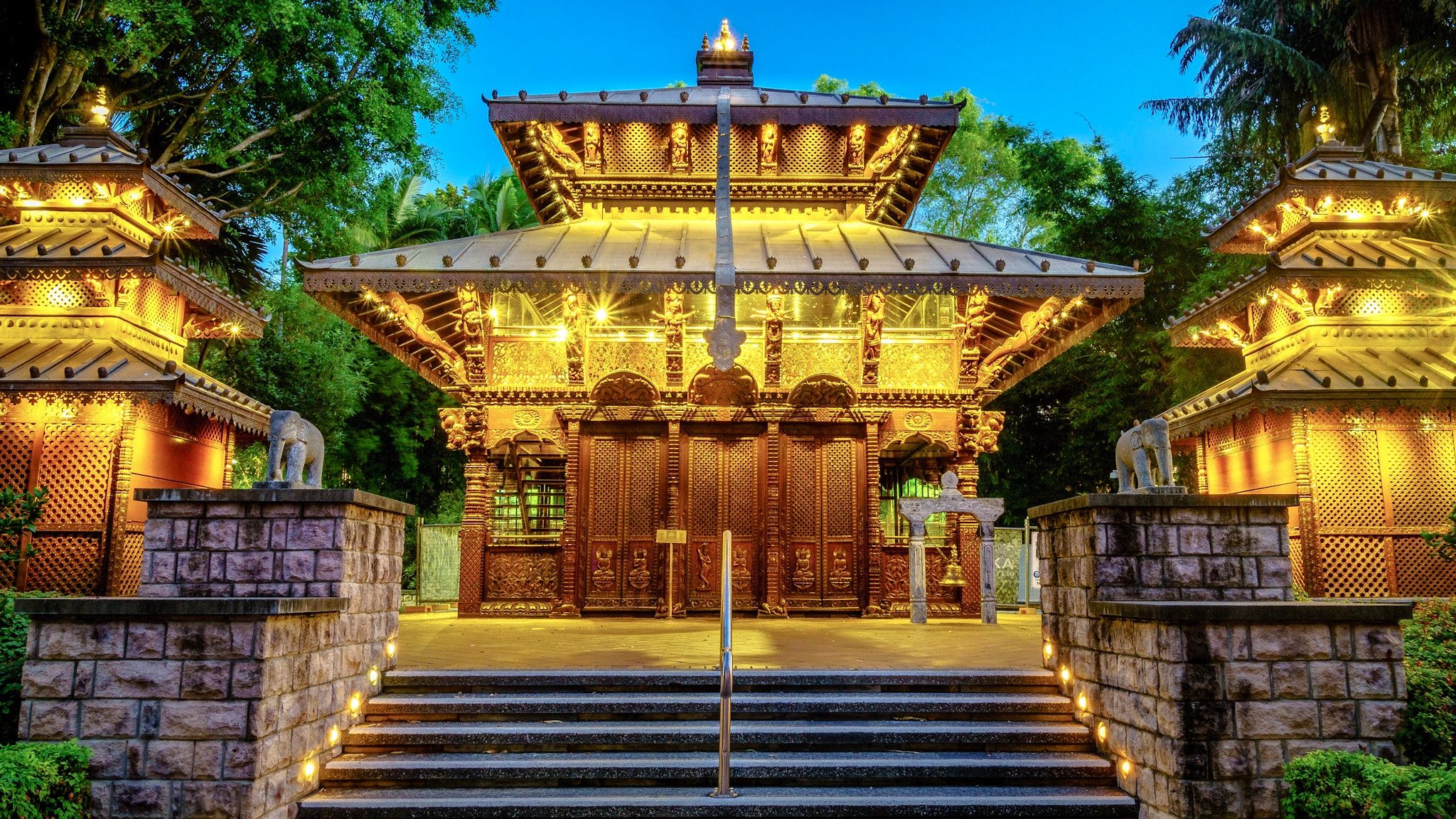 Sony E 18-200mm F3.5-6.3 OSS sample photo. Nepal peace pagoda at night photography