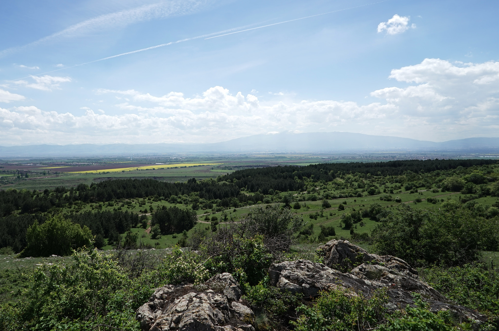 Sony a7 + Sony FE 28mm F2 sample photo. Rocks photography