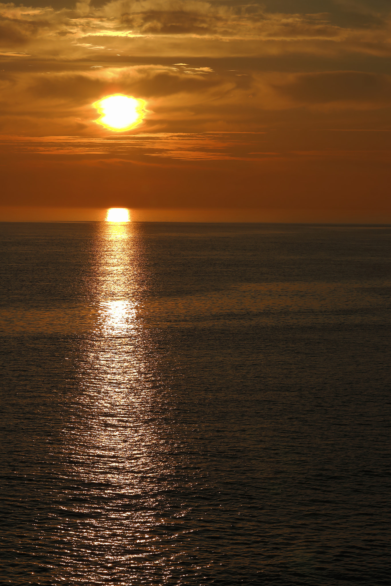 Canon EOS 70D + Canon EF 70-200mm F4L IS USM sample photo. Reflets sur couché de soleil photography