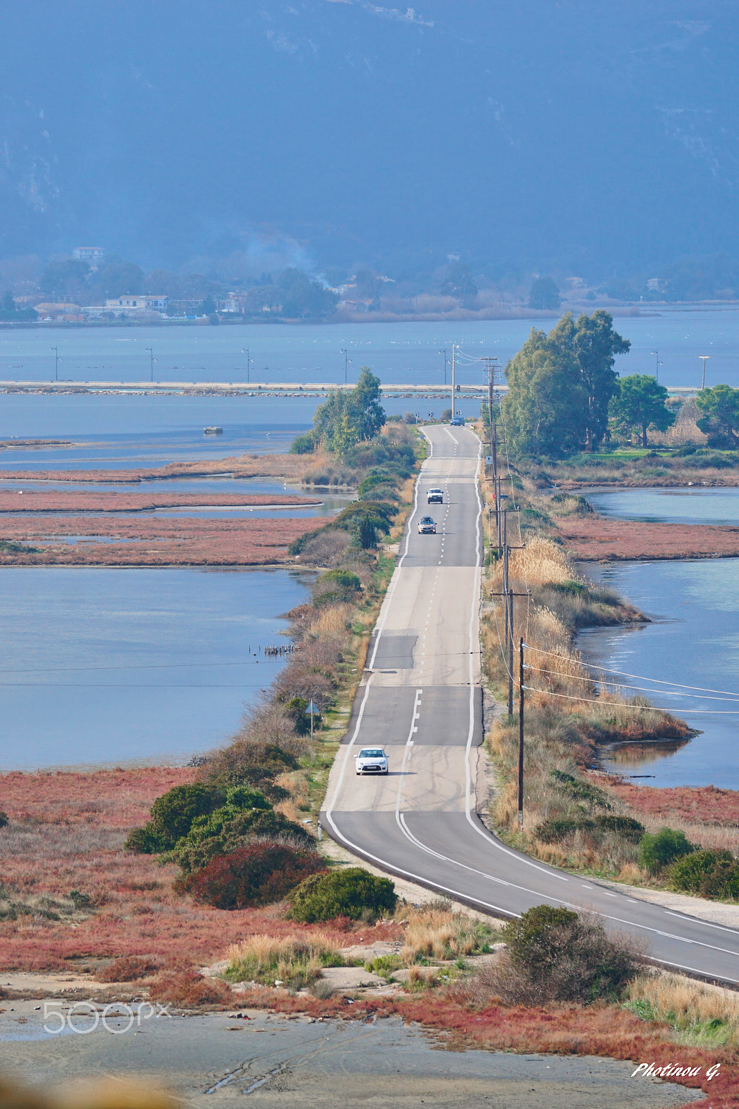 Sony 70-300mm F4.5-5.6 G SSM II sample photo. The road photography