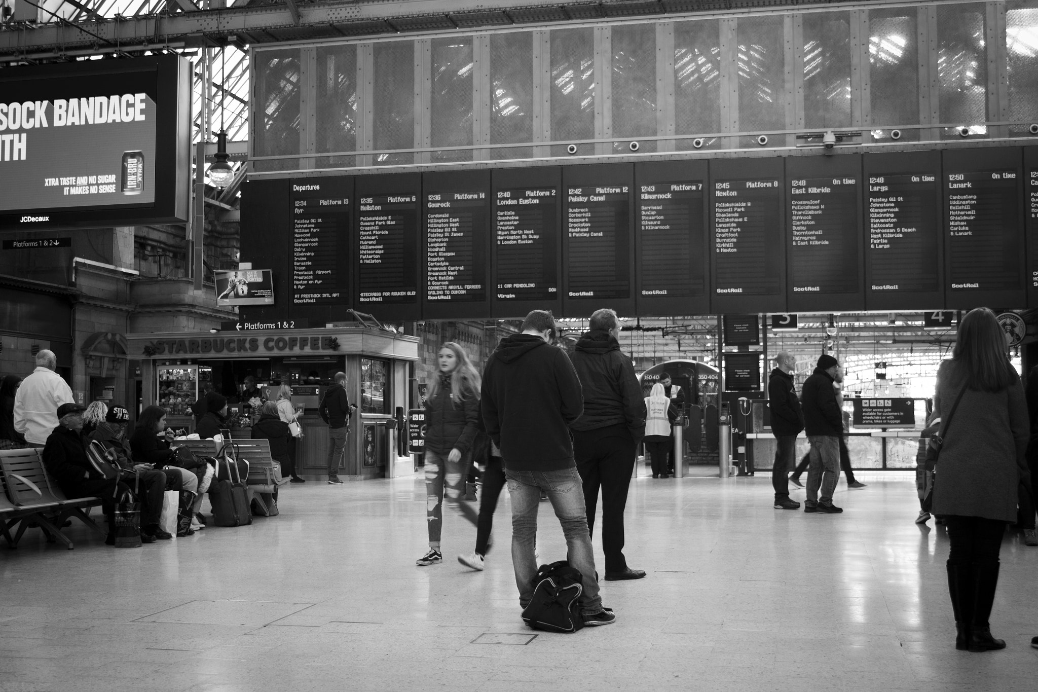 Canon EF-S 18-55mm F3.5-5.6 II sample photo. Glasgow central photography