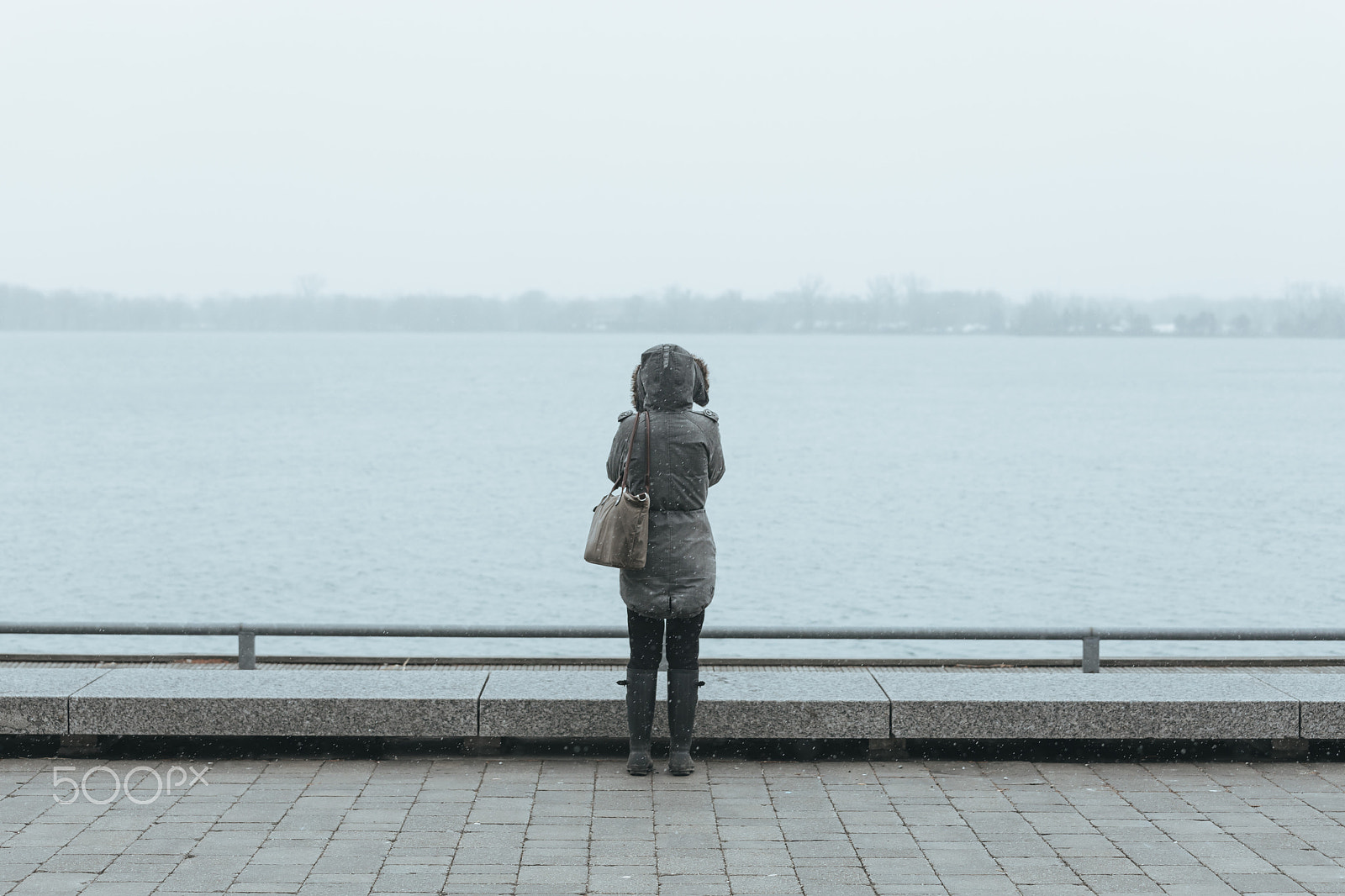 Canon EF 70-200mm F4L IS USM sample photo. Cold by the water photography