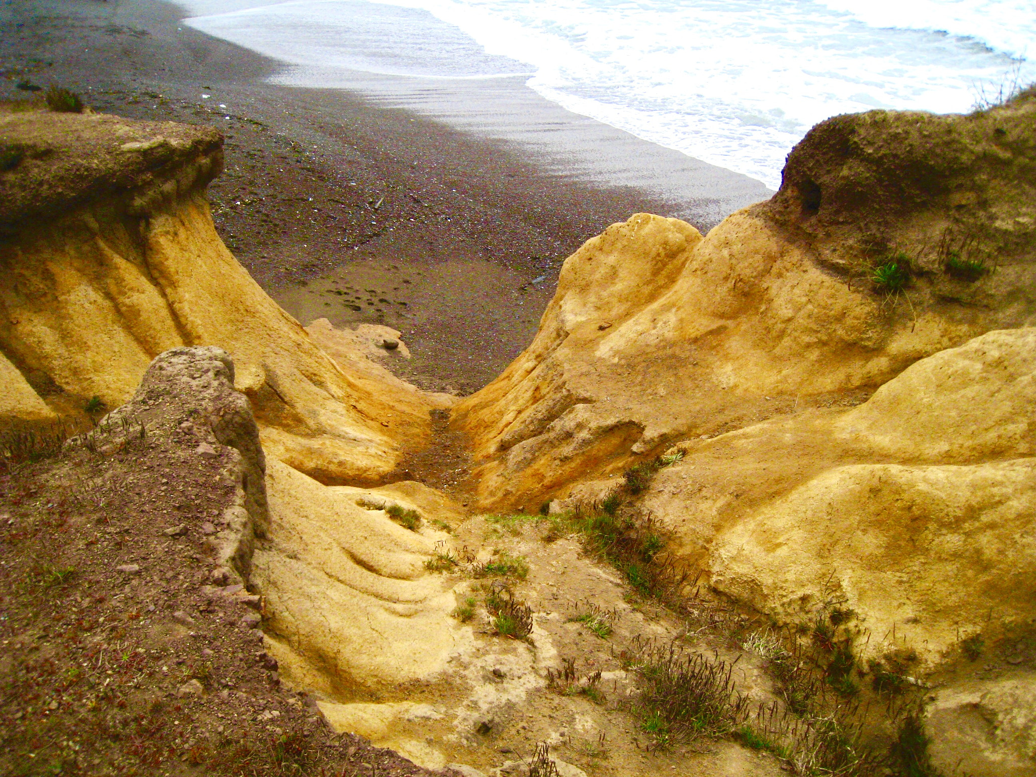 Canon POWERSHOT SD870 IS sample photo. Erosion, rodeo beach, marín county, california 2011 photography