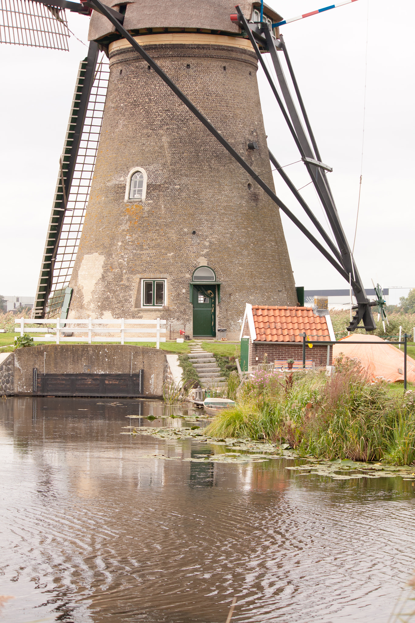 Canon EF-S 55-250mm F4-5.6 IS sample photo. Windmills in netherland photography