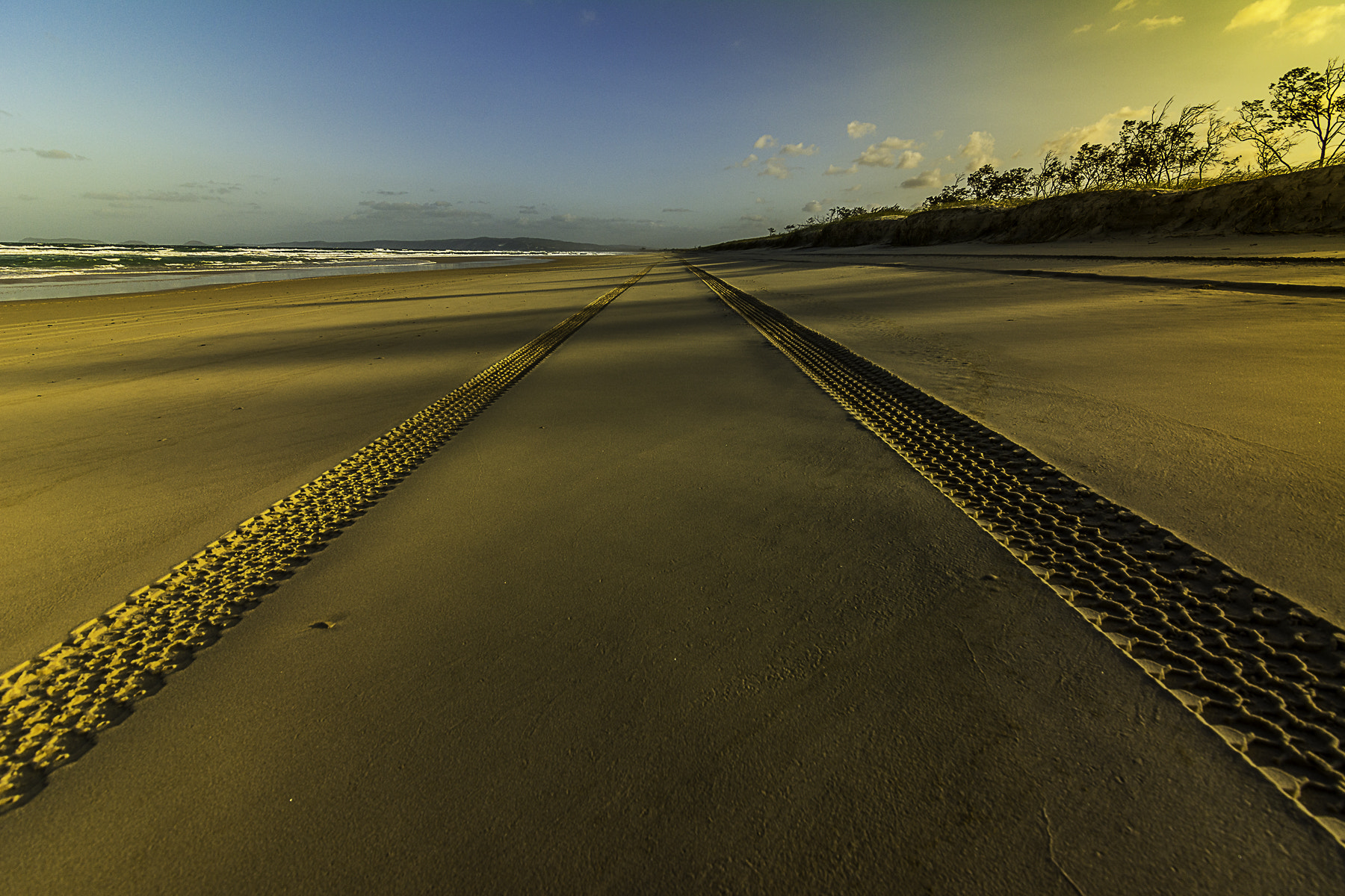 Tokina AT-X Pro 11-16mm F2.8 DX sample photo. Rainbow beach photography