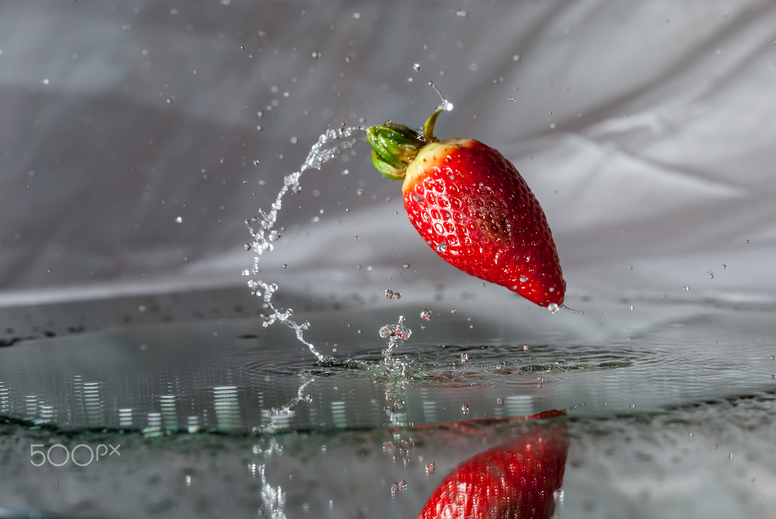 Nikon D3000 sample photo. Flying strawberry photography