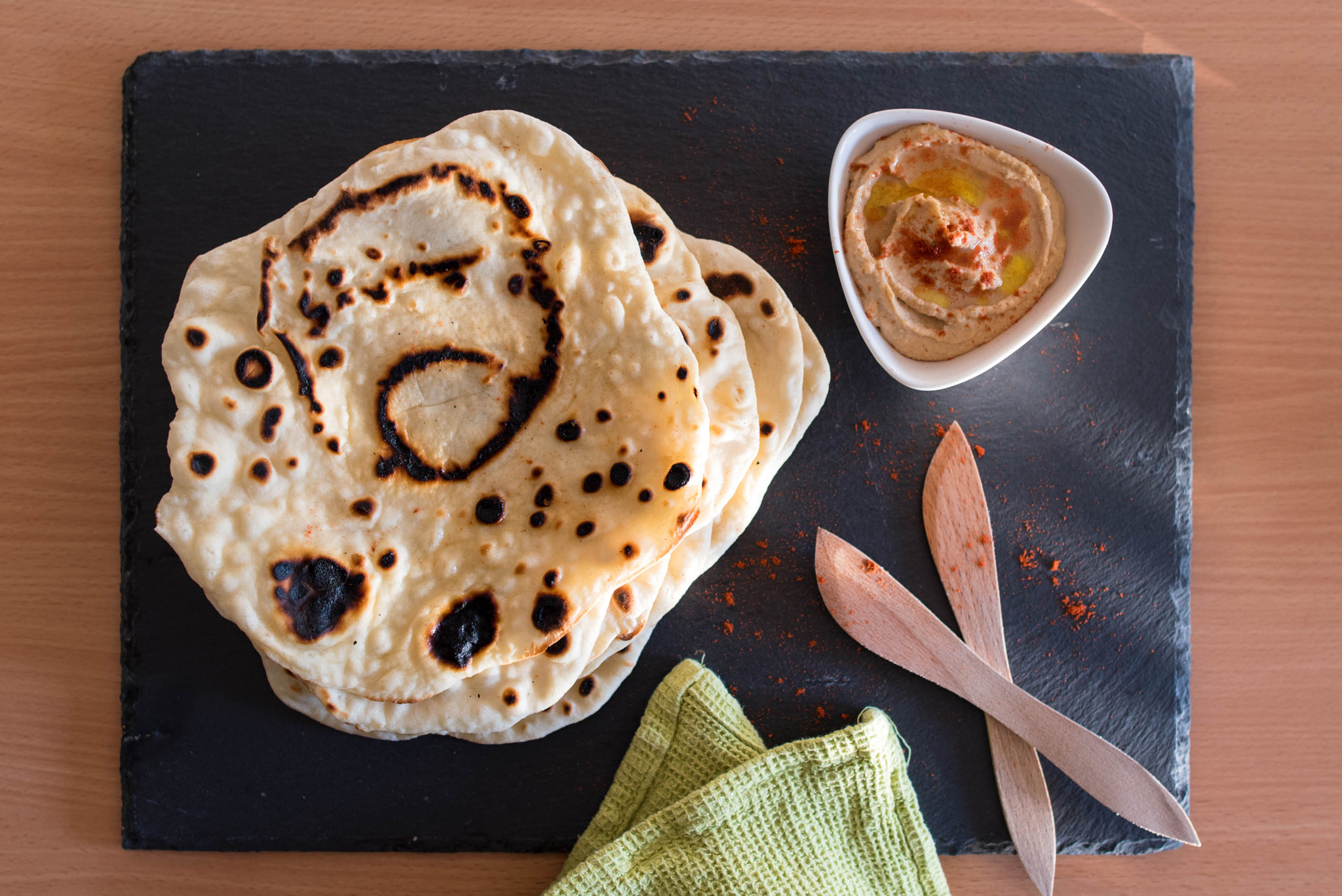 Nikon D750 + Nikon AF-S Nikkor 28mm F1.8G sample photo. Hummus & naan bread photography