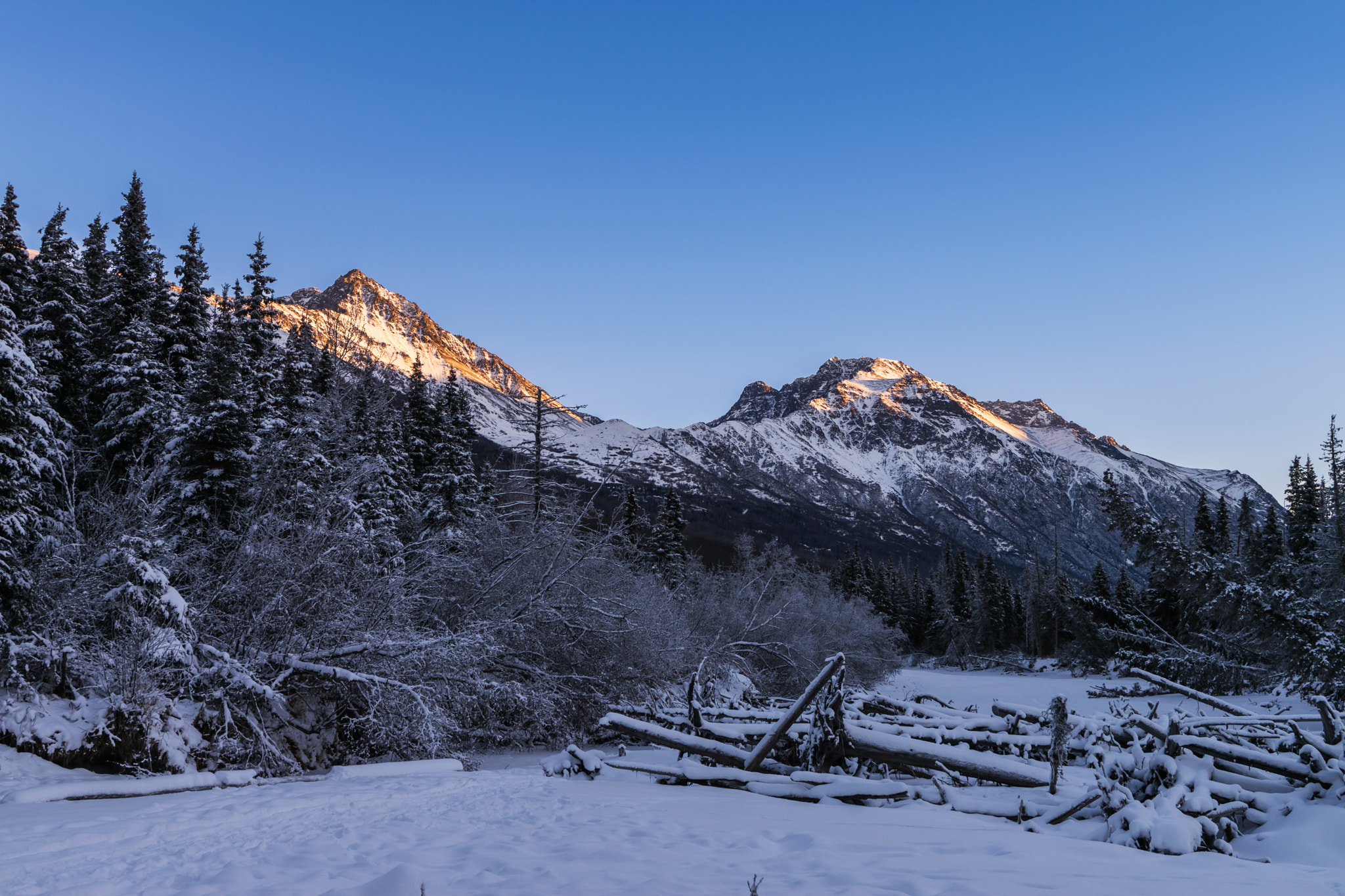 Tokina AT-X 16-28mm F2.8 Pro FX sample photo. Frozen river photography