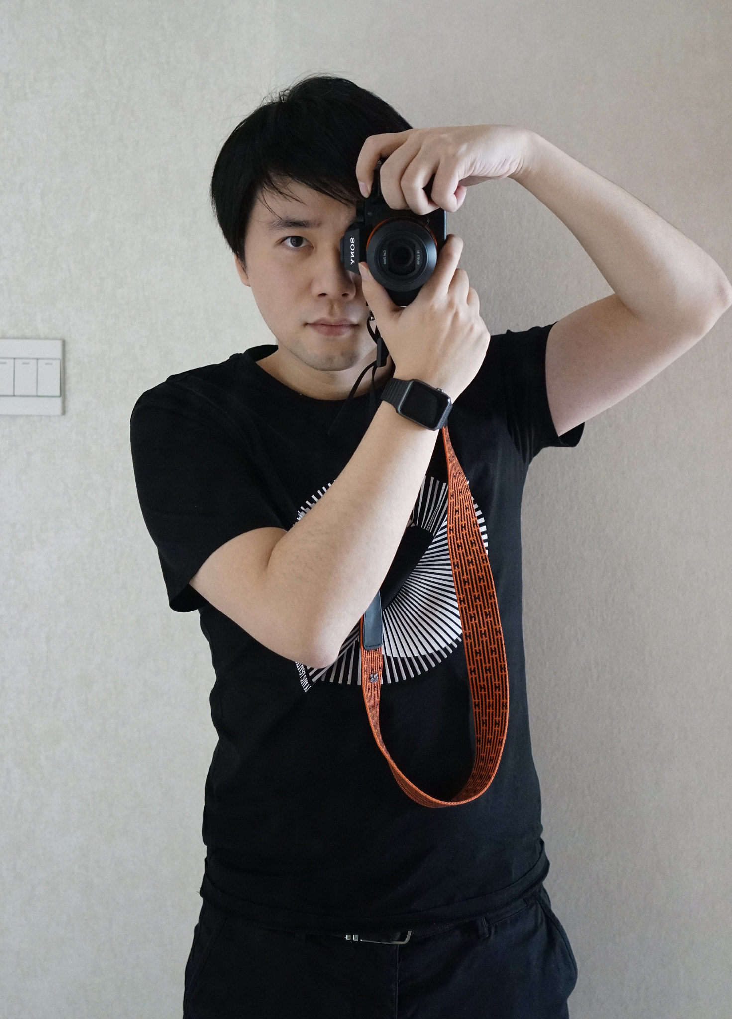 Sony a7R II + Sony Sonnar T* FE 35mm F2.8 ZA sample photo. 自拍 selfie photography
