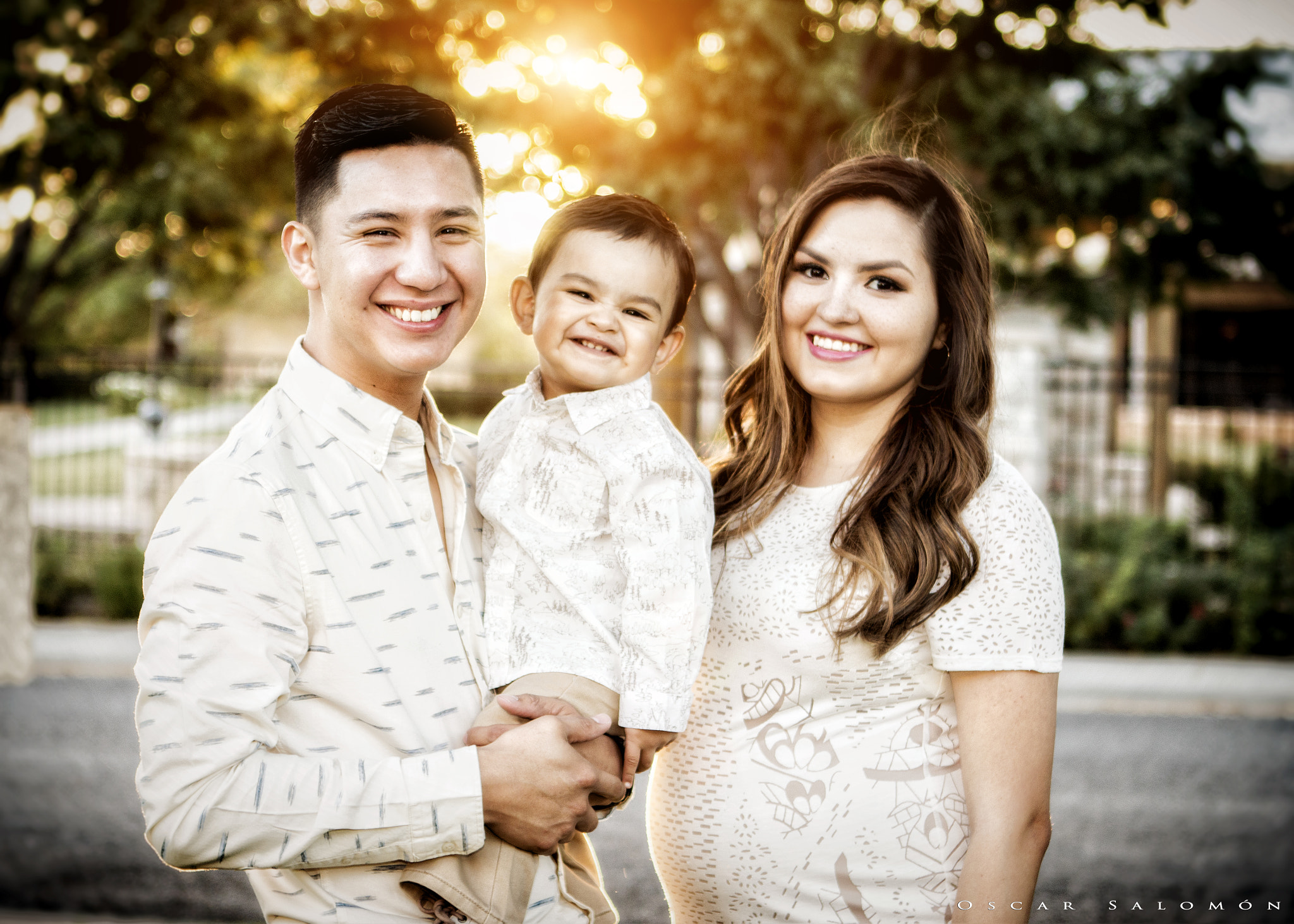 Canon EOS 70D + Canon EF 24-70mm F2.8L USM sample photo. Beautiful family photography