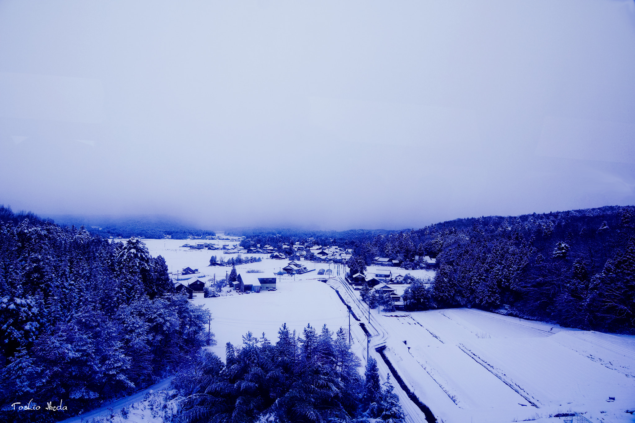 Sony SLT-A77 sample photo. Snow village photography