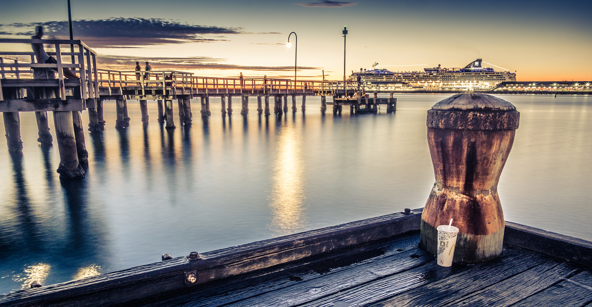 Fujifilm X-T10 + Fujifilm XF 18mm F2 R sample photo. Lagoon pier photography