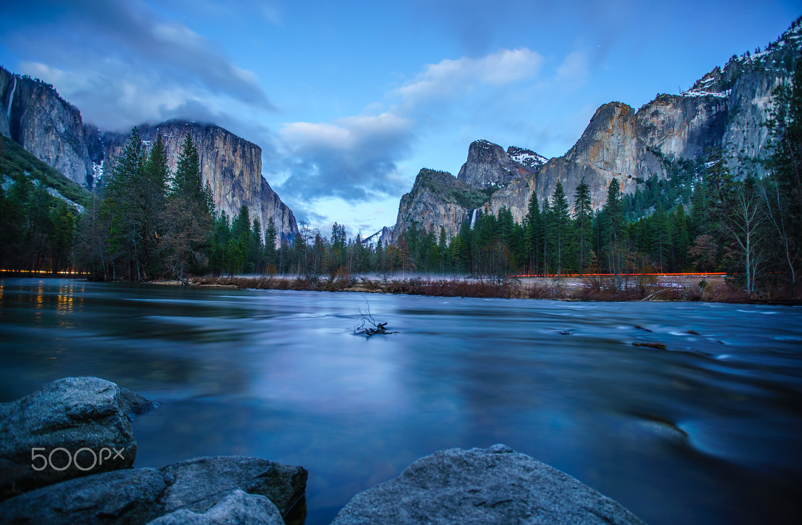 Canon EF 16-35mm F2.8L II USM sample photo. Yosemite after dark photography