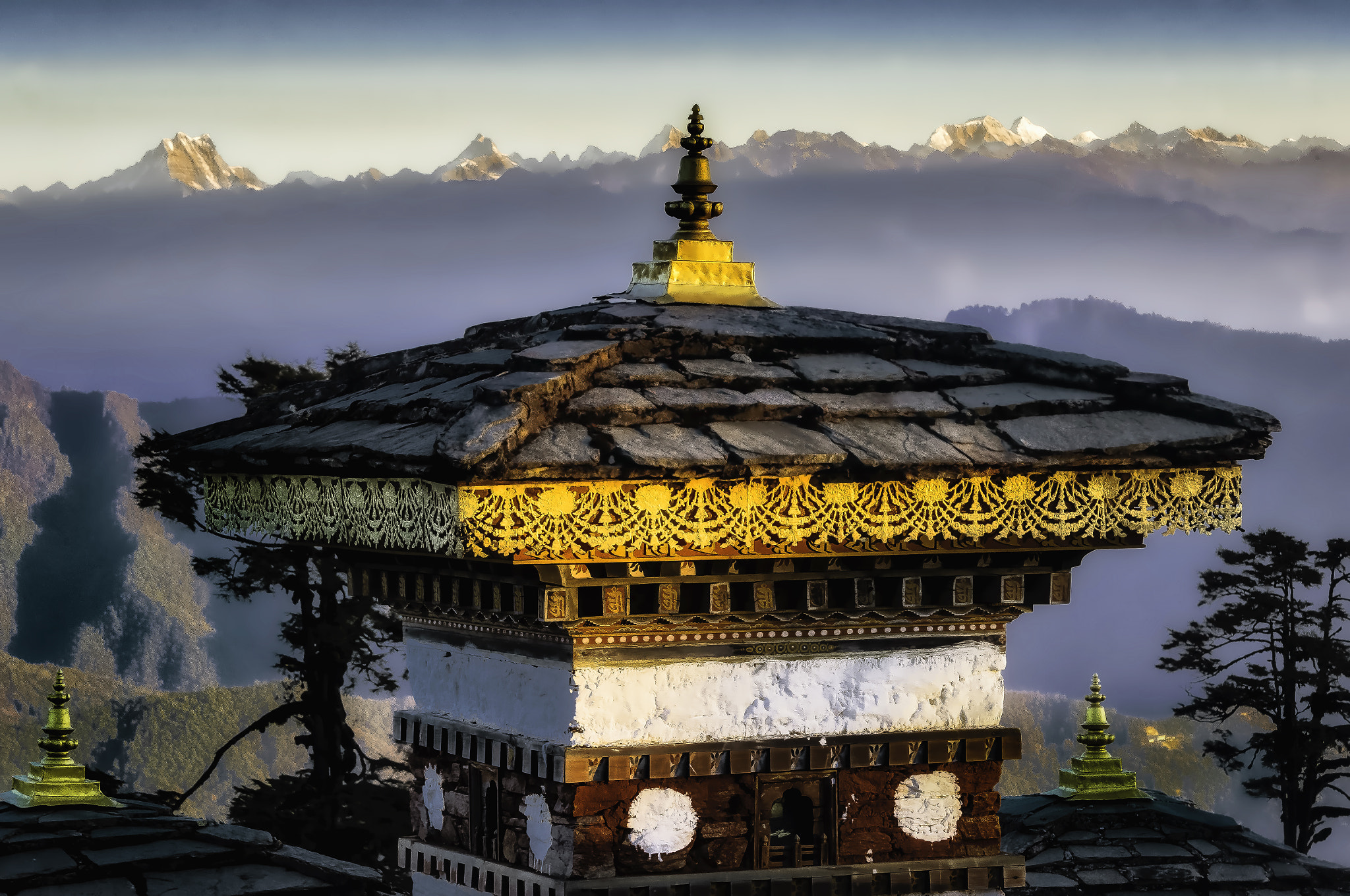 Nikon D4 sample photo. Bhutan thimpku dochulapasshimalayasstupa photography