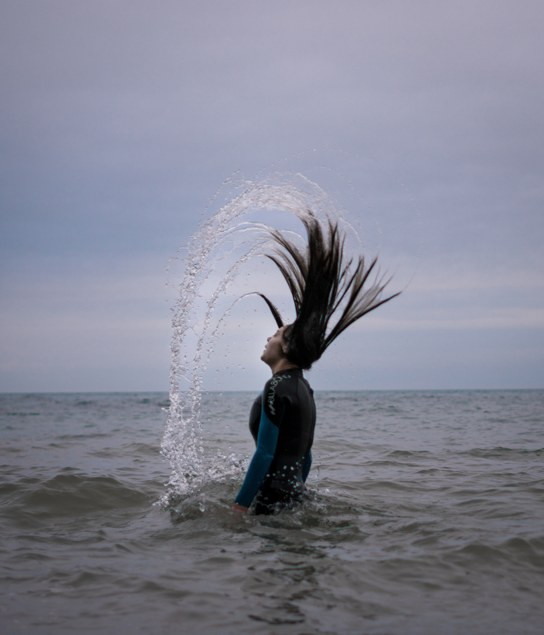 Sony a6300 + Sony FE 50mm F1.8 sample photo. Billabong wetsuit - megan brockbank photography