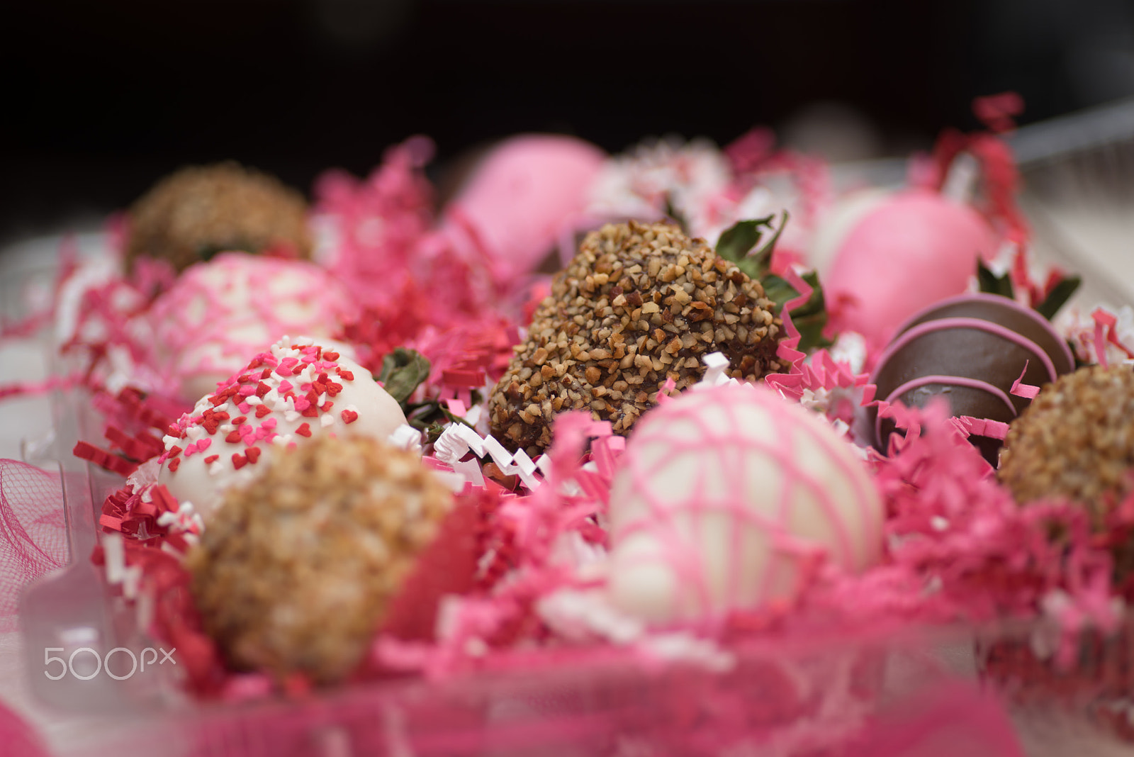 Tokina AT-X Pro 100mm F2.8 Macro sample photo. Chocolate strawberries photography