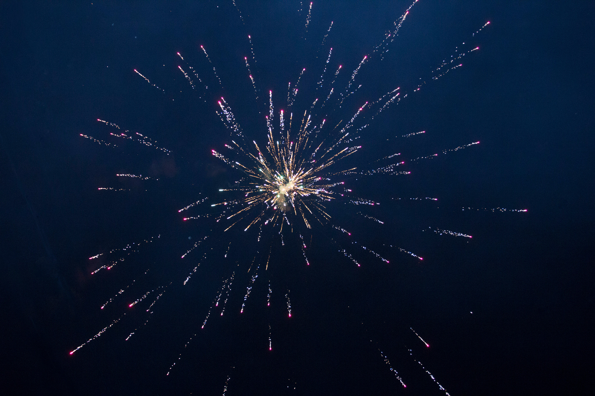 Canon EOS 60D + Canon EF 17-40mm F4L USM sample photo. Firework photography