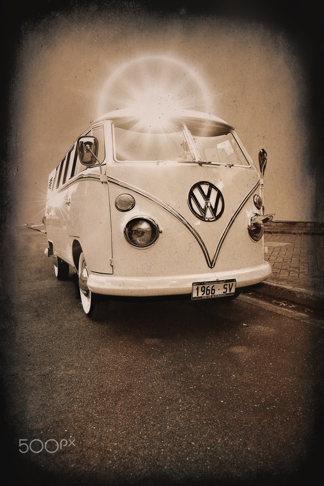 Sigma 24-105mm f/4 DG OS HSM | A sample photo. Split screen kombi edit photography