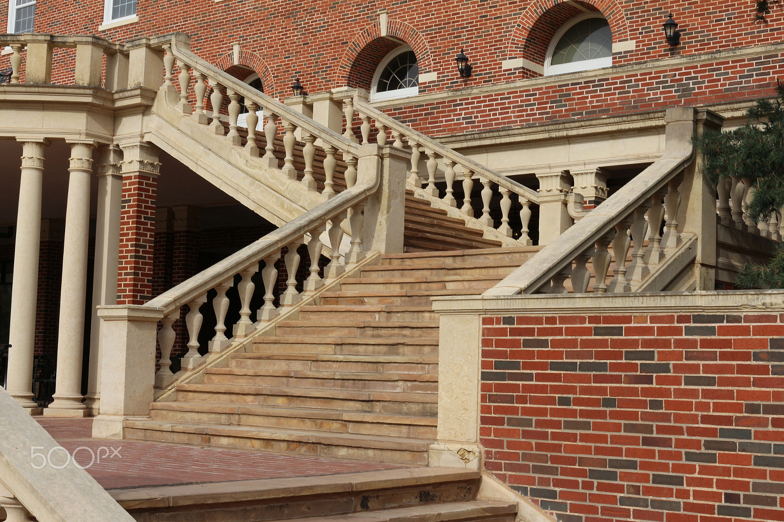 Canon EF 35mm F2 IS USM sample photo. Stairs  photography