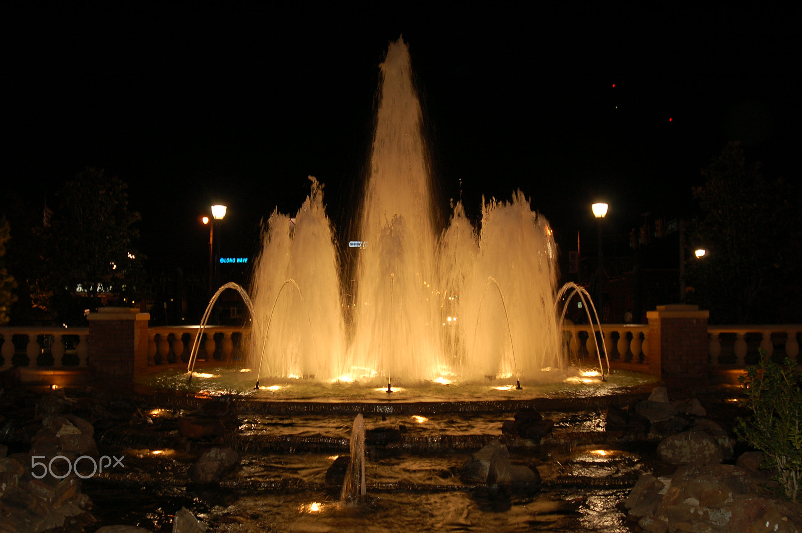 Nikon D50 sample photo. Fountain photography