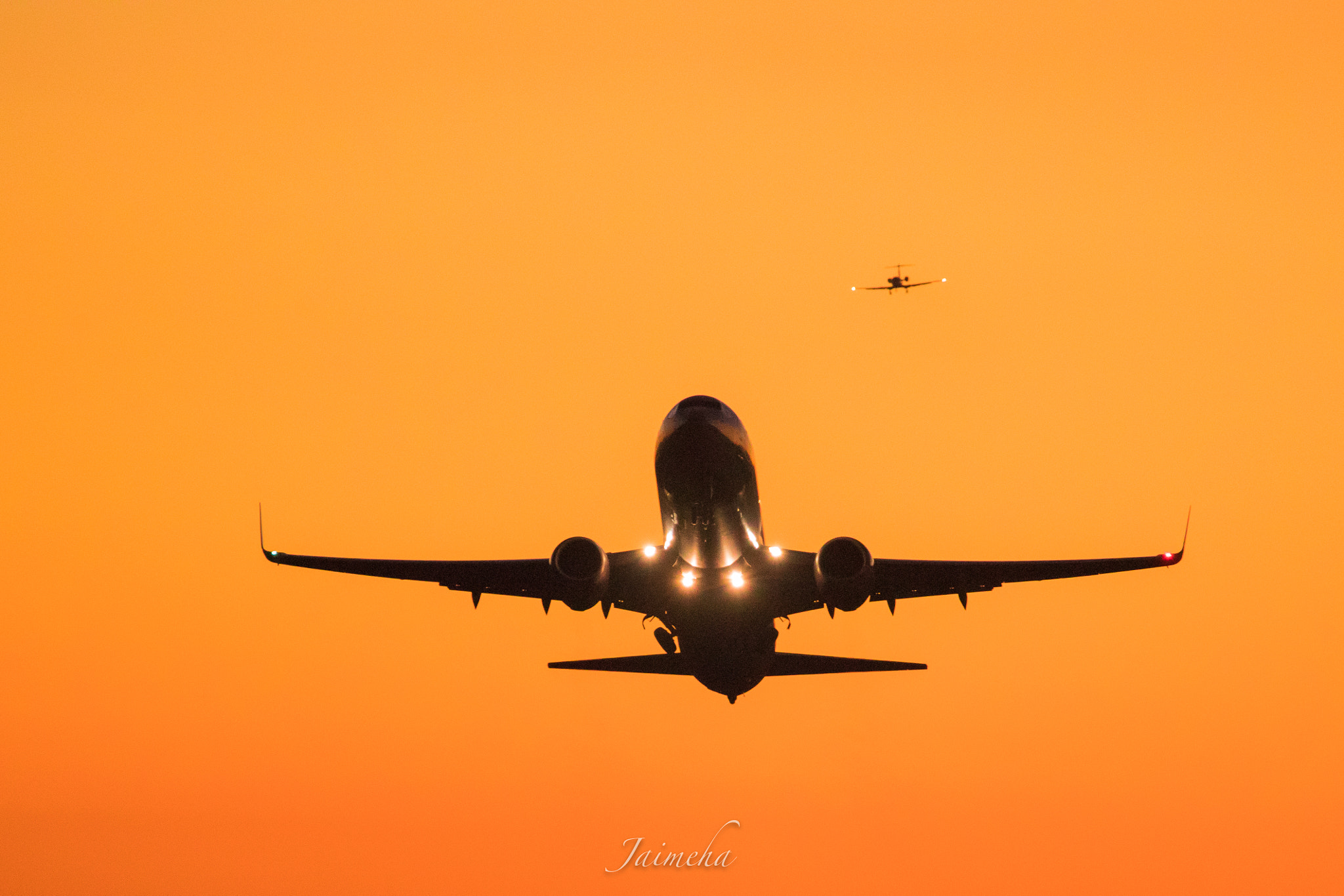 150-600mm F5-6.3 DG OS HSM | Contemporary 015 sample photo. Aviones photography