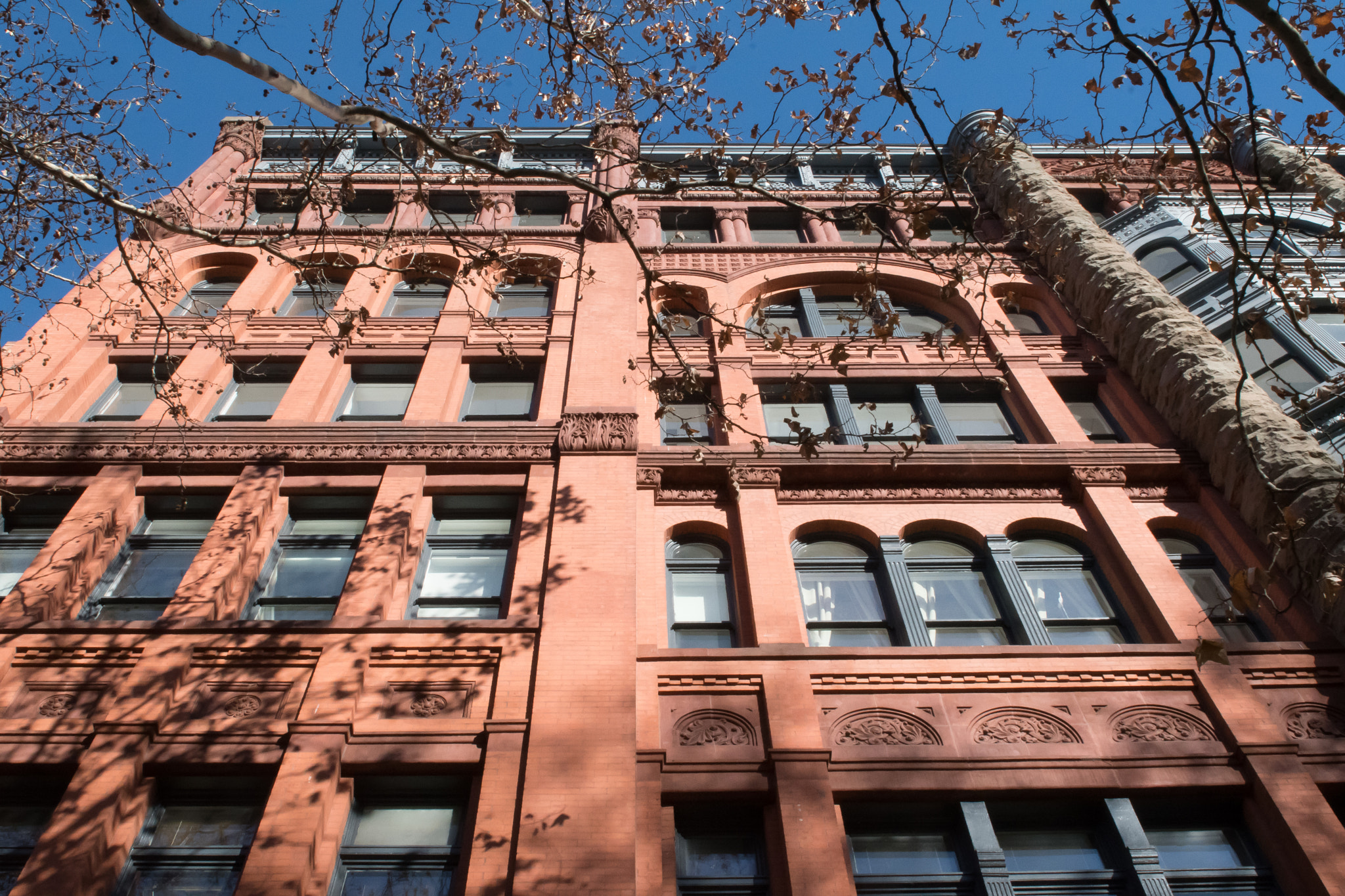 Nikon AF-S Nikkor 24-70mm F2.8G ED sample photo. Pioneer square building photography